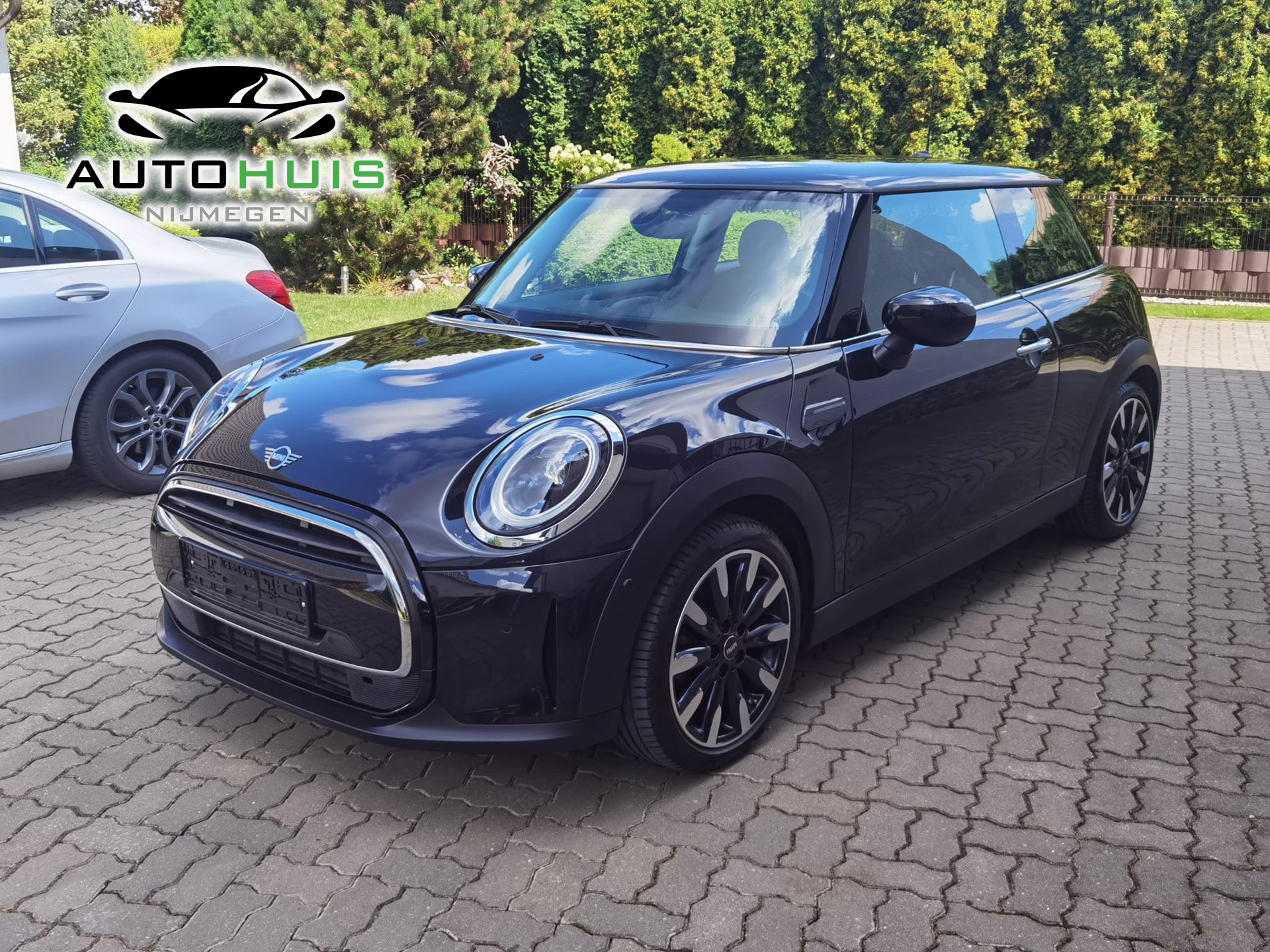 Mini Mini 1.5 Cooper Classic trim Facelift Led koplampen Automaat Climate controle Apple carplay