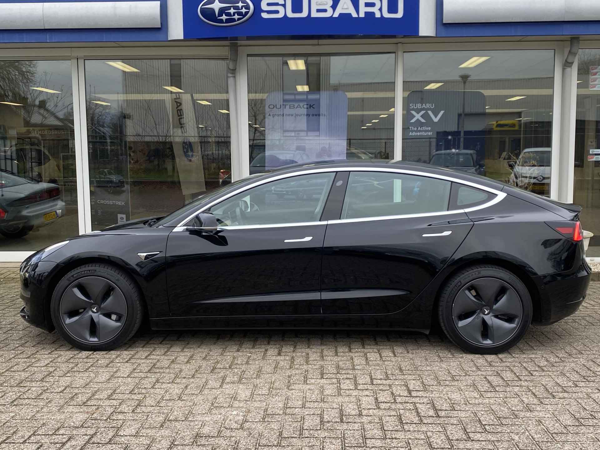 Tesla Model 3 Long Range AWD 75 kWh | Adaptieve Cruise Control | Stoelverwarming Voor + Achter | Navigatie | Premium Audio | Panoramadak | - 4/34