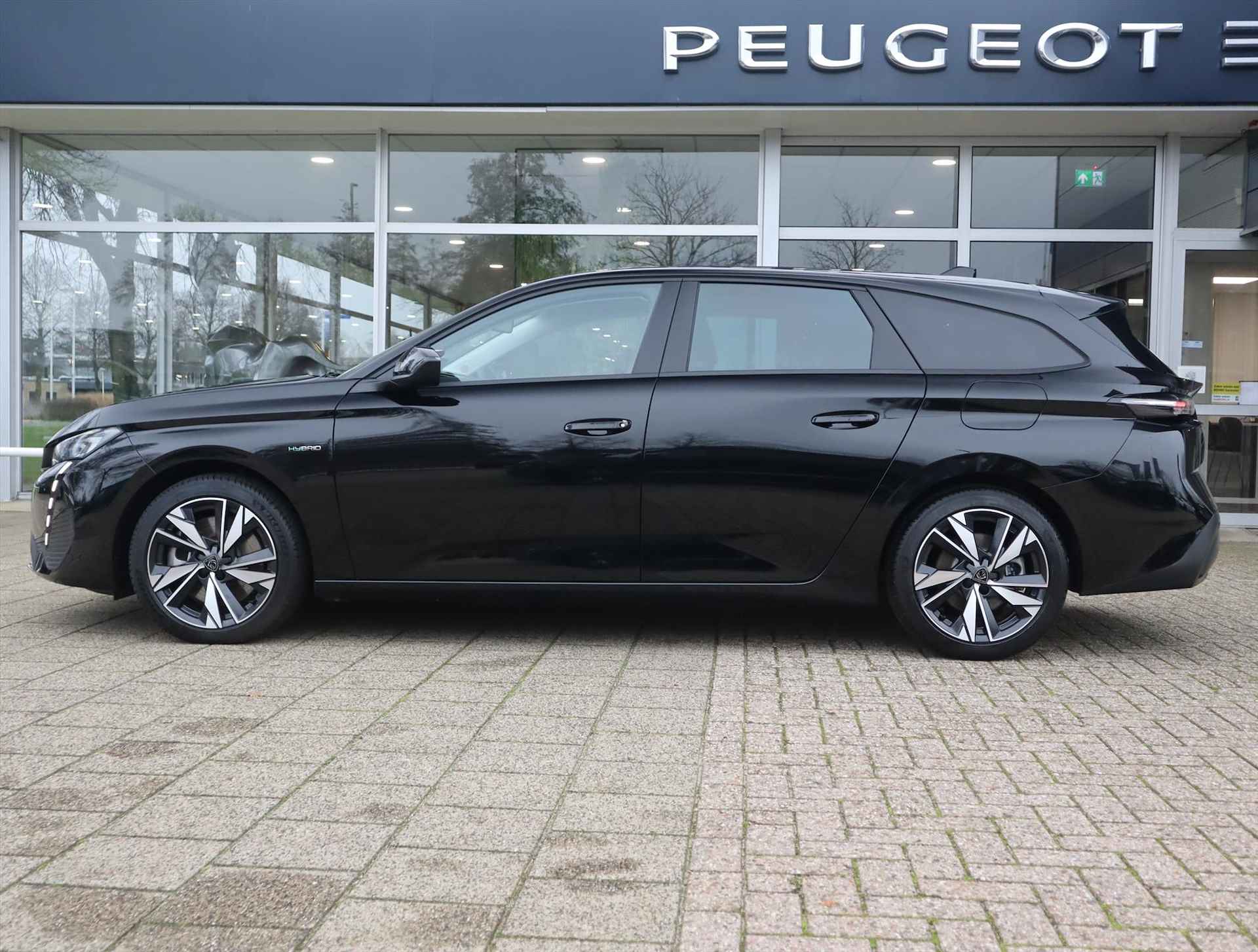 PEUGEOT 308 Sw New  Active Pack Business HYbrid 180pk e-EAT8 Automaat, Rijklaarprijs, Navigatie 7,4 kW Lader LED verlichting - 3/63