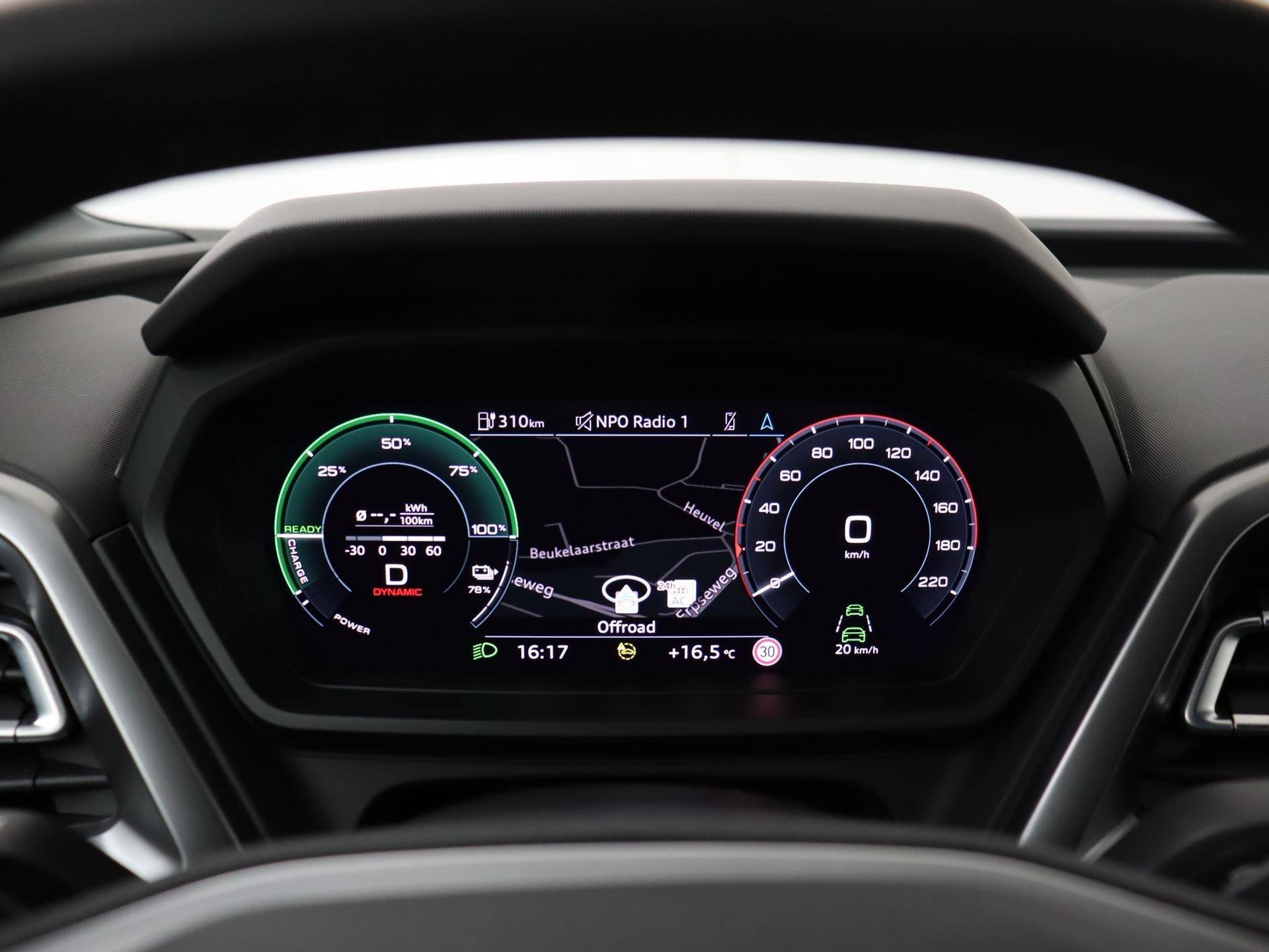 Audi Q4 Sportback e-tron 40 Advanced edition 77 kWh 204 PK | Demo | Navigatie | Camera | Parkeersensoren | Stoelverwarming | Dodehoek sensor | Adaptive cruise control  3-Zone Climate Control | LED | - 24/40