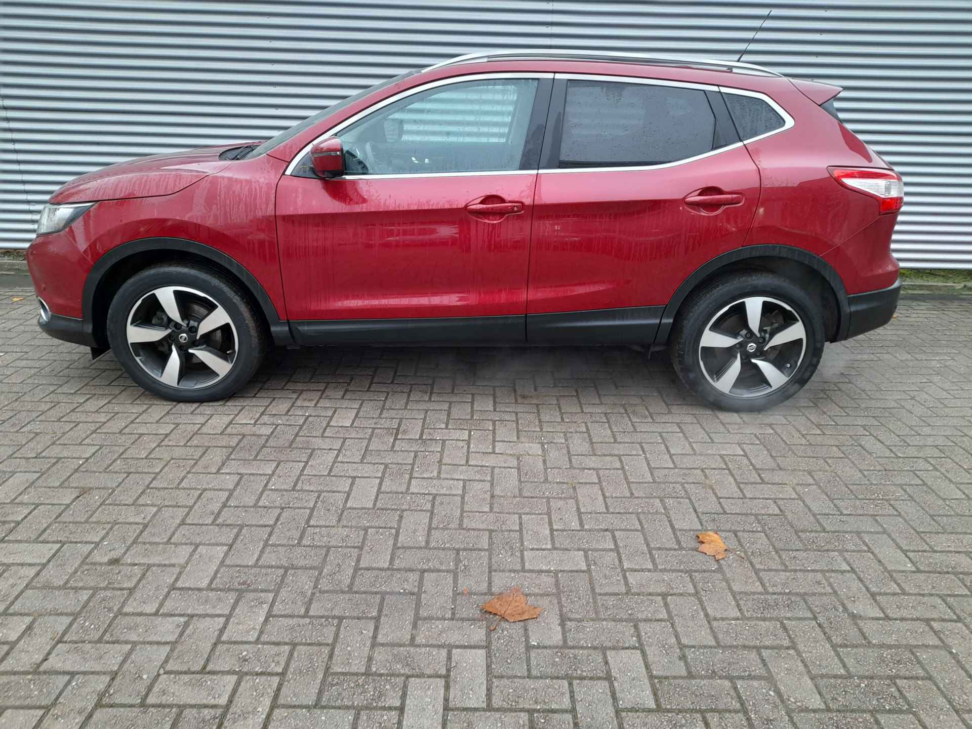 Nissan QASHQAI 1.2 N-Connecta met automaat en panoramadak!! | Clima | Cruise | LM Velgen | Camera | Lage km stand! | RIJKLAARPRIJS INCL 12 MAANDEN GARANTIE EN BEURT - 3/16