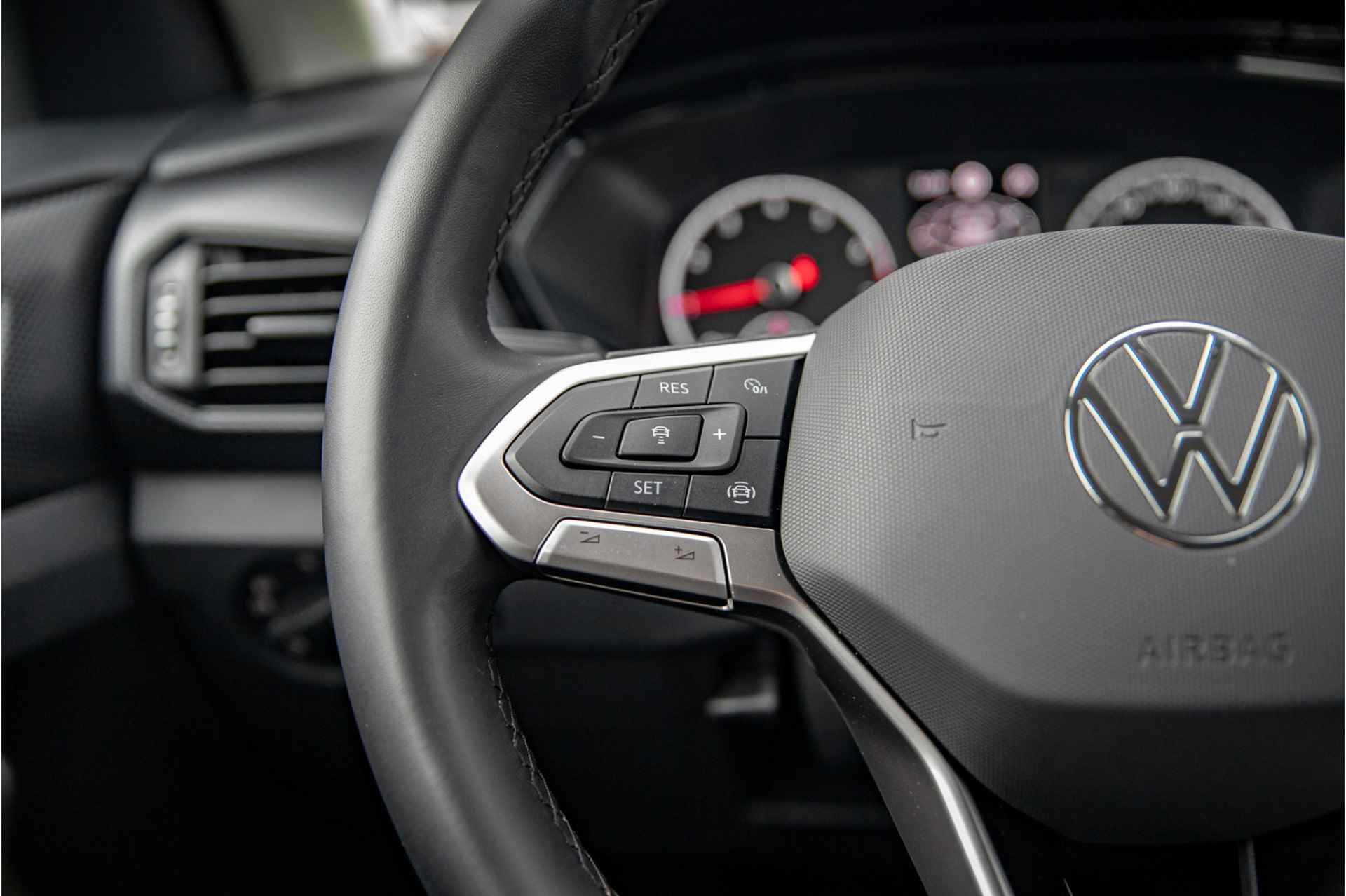 Volkswagen T-Cross 1.0 TSI Life | Carplay | Adapt.Cruise | Airconditioning - 14/29