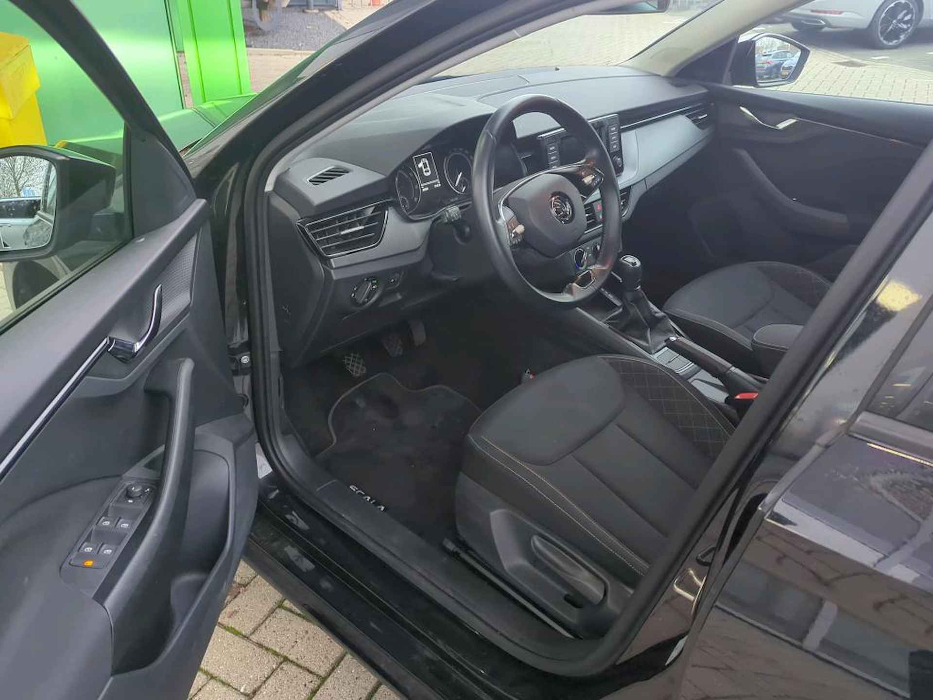 Škoda Scala 1.0 TSI Ambition App-connect / Parkeersensoren / Bluetooth / LED / Airco / Cruise control / - 10/11