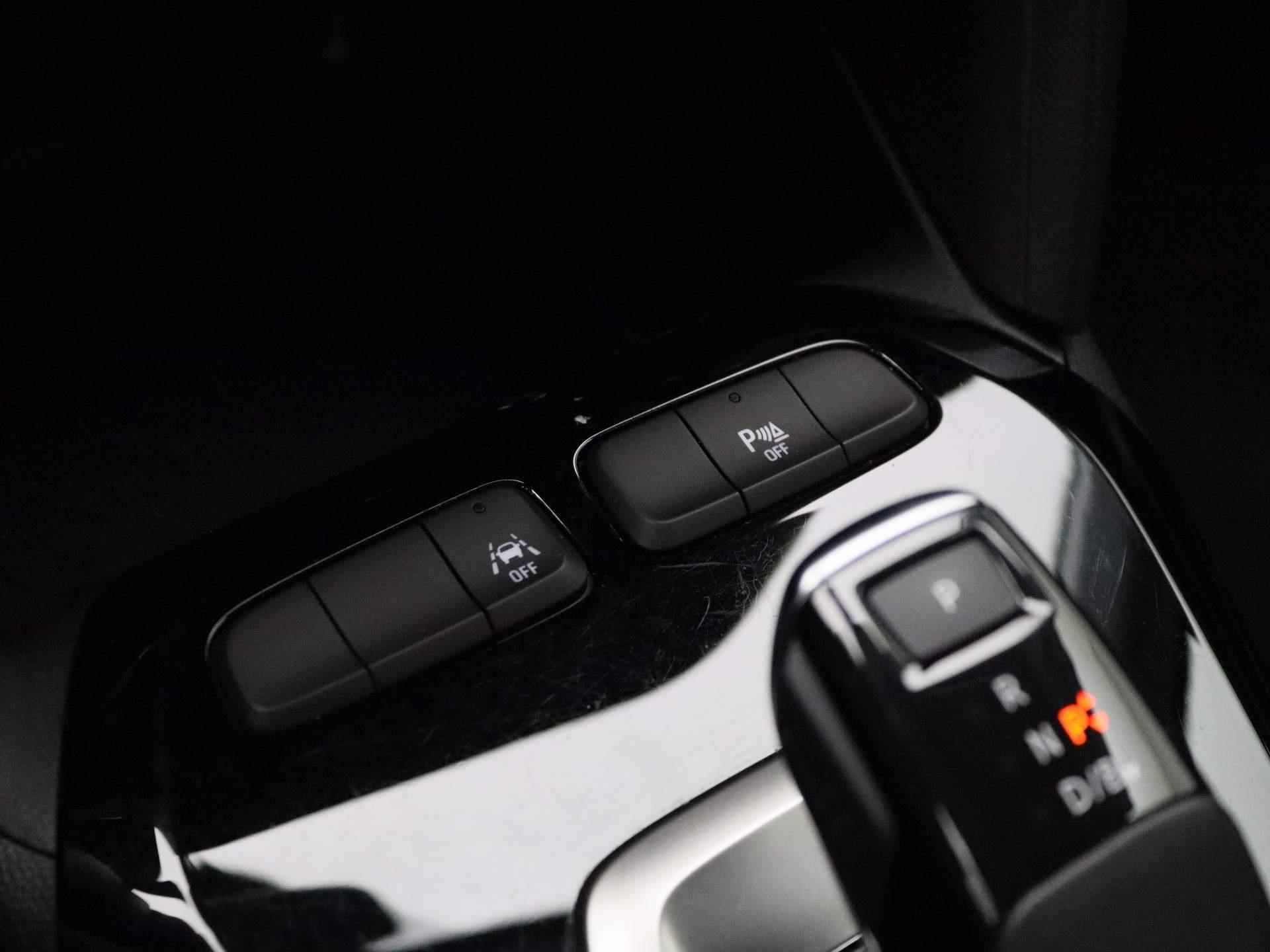 Opel Corsa-e Elegance 50 kWh | NAVIGATIE | CLIMATE CONOTROL | PARKEERSENSOREN | ACHTERUITRIJCAMERA | LED | 16"LICHTMETALEN VELGEN | - 22/36