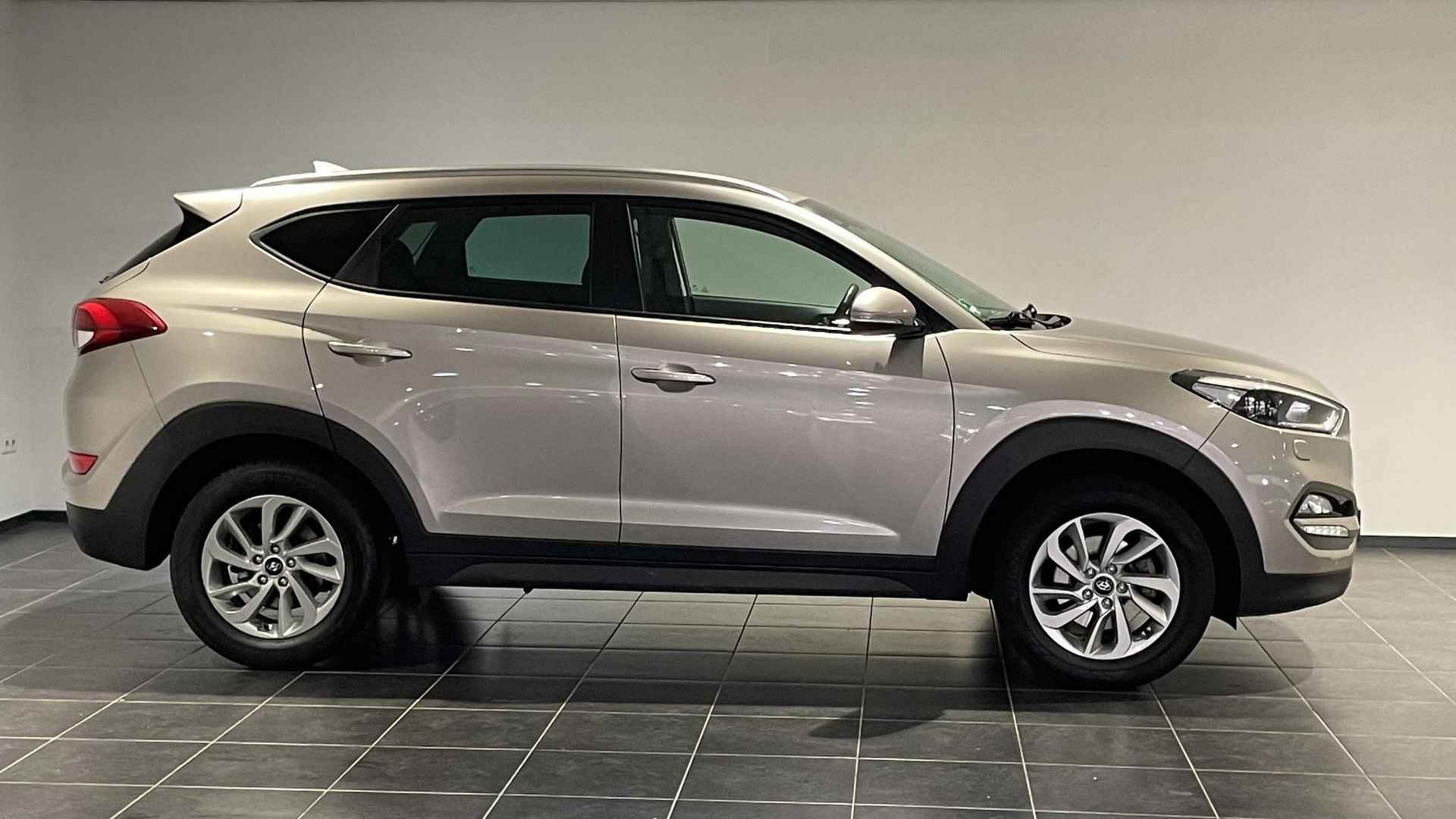 Hyundai Tucson 1.6 GDi Comfort - 12/26