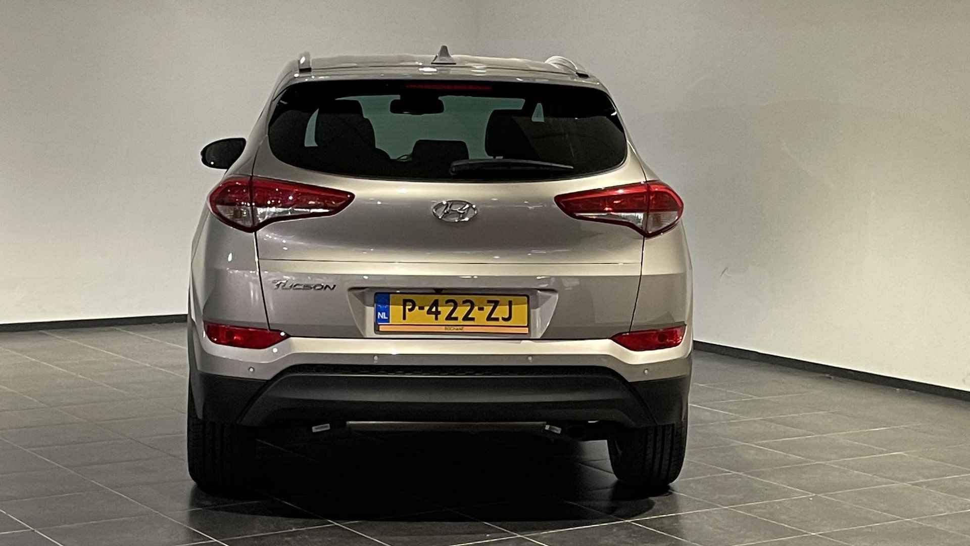 Hyundai Tucson 1.6 GDi Comfort - 14/26