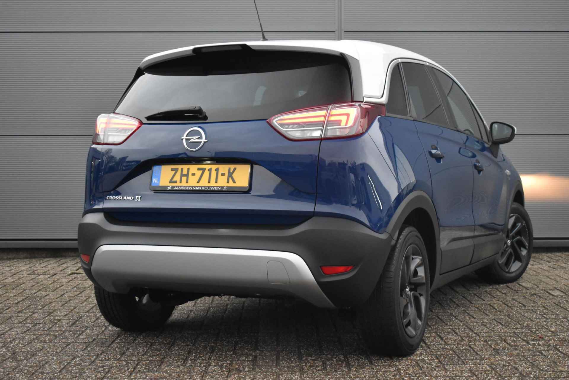 Opel Crossland X 1.2 120 Jaar Edition - 4/35