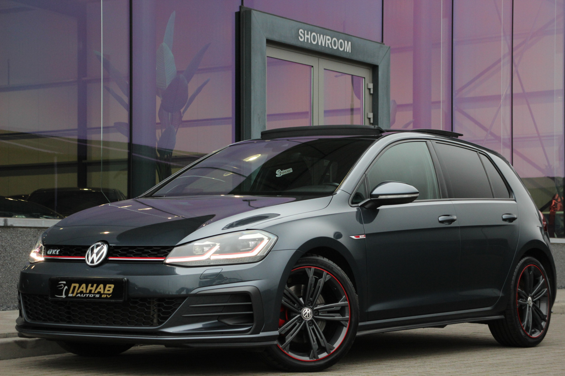 Volkswagen Golf 2.0 TSI GTI | Pano. | Dynaudio