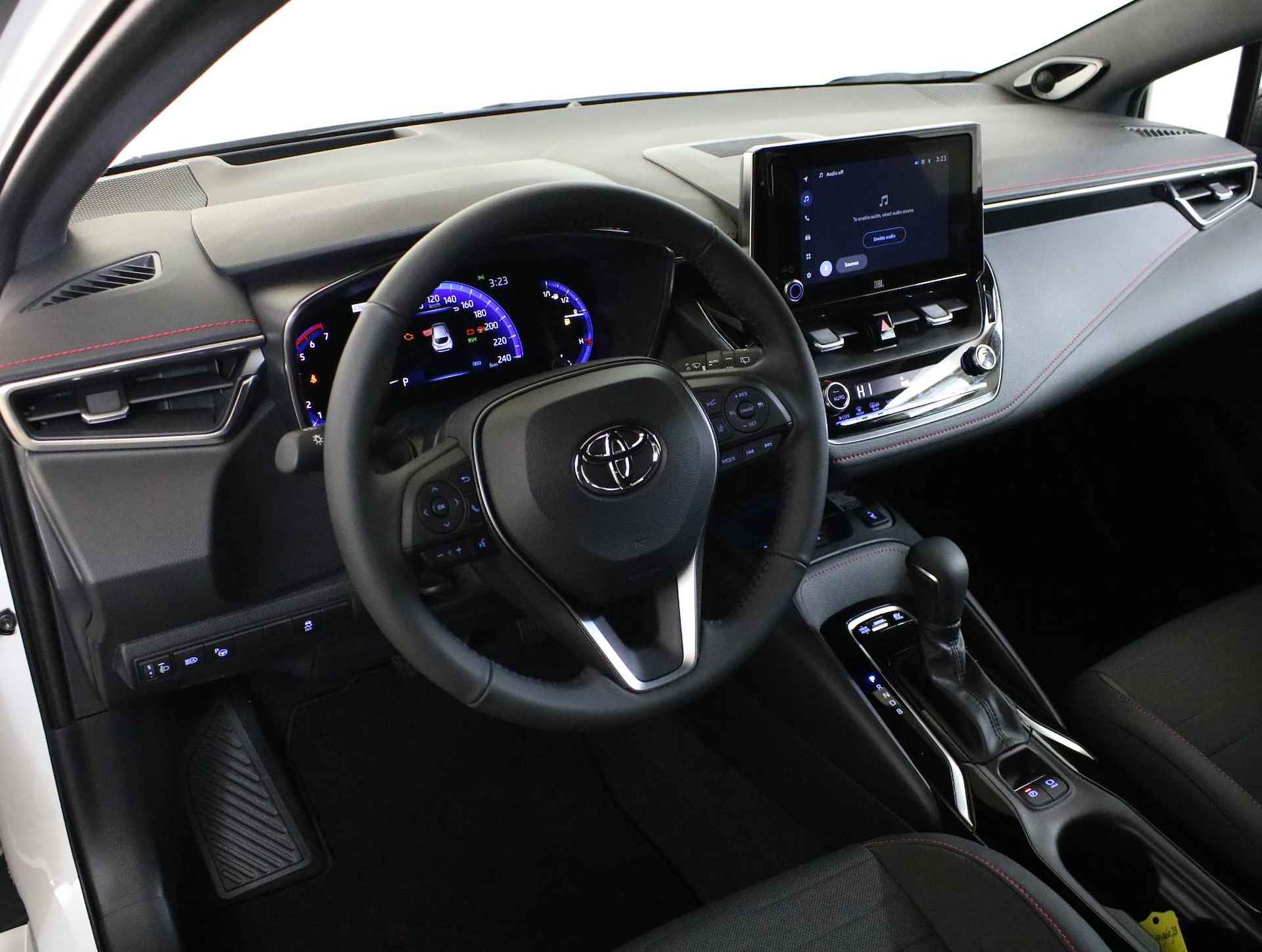 Toyota Corolla 1.8 Hybrid Executive | Bitone |Head Up | NAVI | Snel leverbaar | Inruilpremie 3000 euro | - 13/38