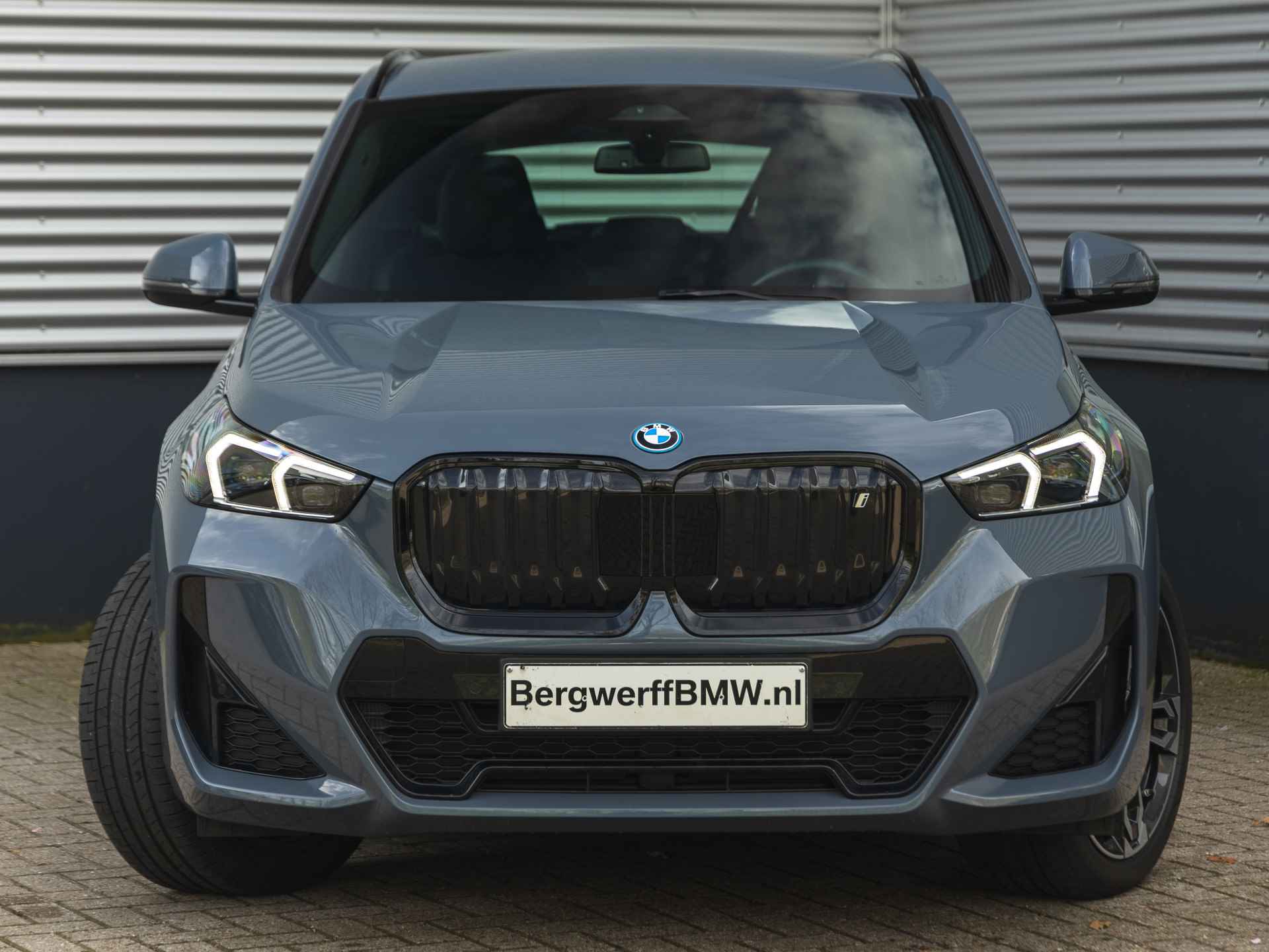 BMW iX1 xDrive30 M-Sport - Trekhaak - Driving Ass - Camera - Adapt. LED - 4/40