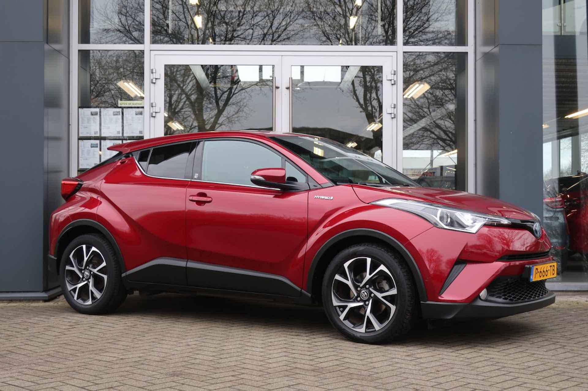 TOYOTA C-hr 1.8 HYBRID TEAM D, Afn. Trekhaak, Navi, Clima, PDC, etc. - 3/32