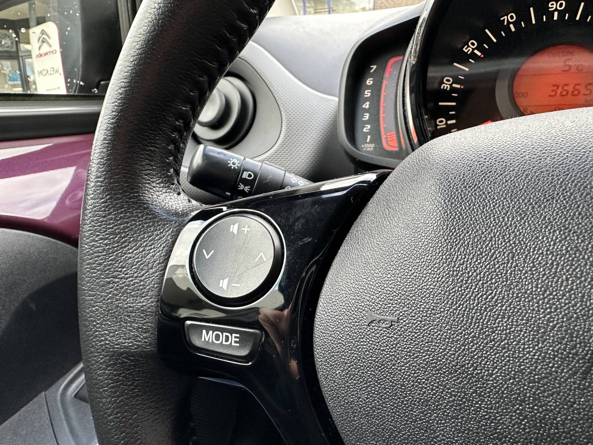 Peugeot 108 1.0 e-VTi Active All-in prijs Airco/ Bluetooth/ Centrale deurvergrendeling - 13/21