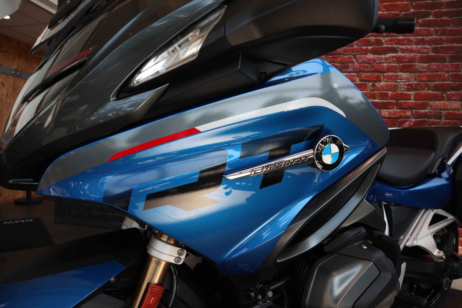 BMW  R 1250 RT | Comfort Package | Dynamic Package | Style Sport - 5/12