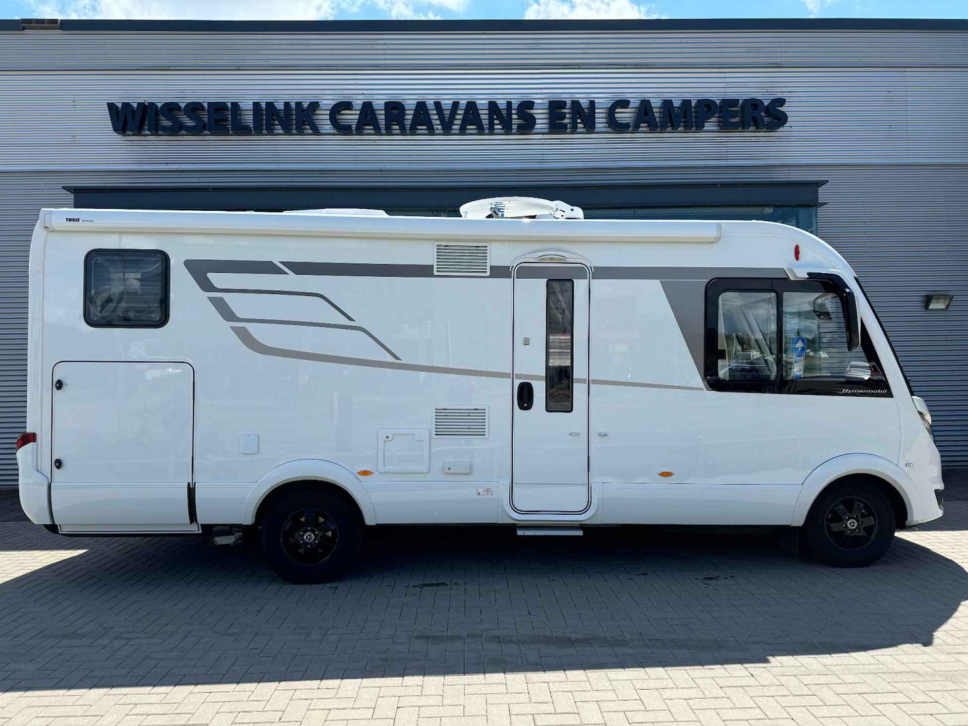 Hymer BMC I 680 White-Line MERCEDES 170PK AUT. LUXE 1E EIG. - 4/41