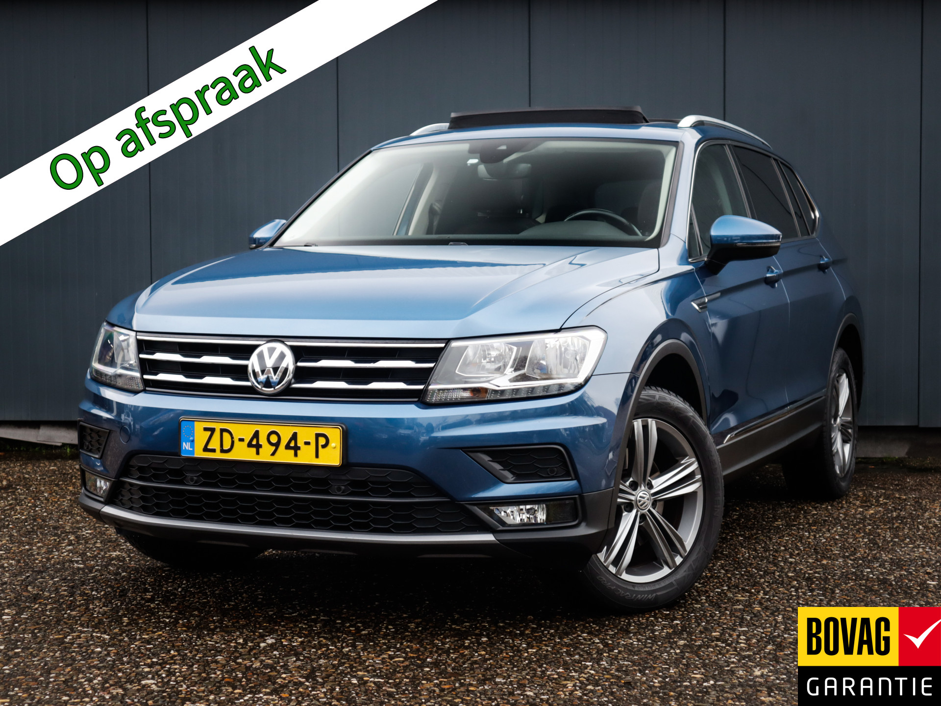 Volkswagen Tiguan Allspace 1.5 TSI Comfortline Business (150 PK) 1e-Eig, V.W.-Dealer-Onderh, 12-Mnd-BOVAG, NL-Auto, Trekhaak, Panorama-Schuifkanteldak,  7-Pers, Alarm-KLasse-3, Massage-Stoelen, Adaptive-Cruisecontrol, Keyless-Entry/Start, Elek.-Klep, Parkeersensoren-V+A, Stoelverwarming, DAB, Licht-Zicht-Pakket, Lm-Velgen-17Inch, Privacy-Glas