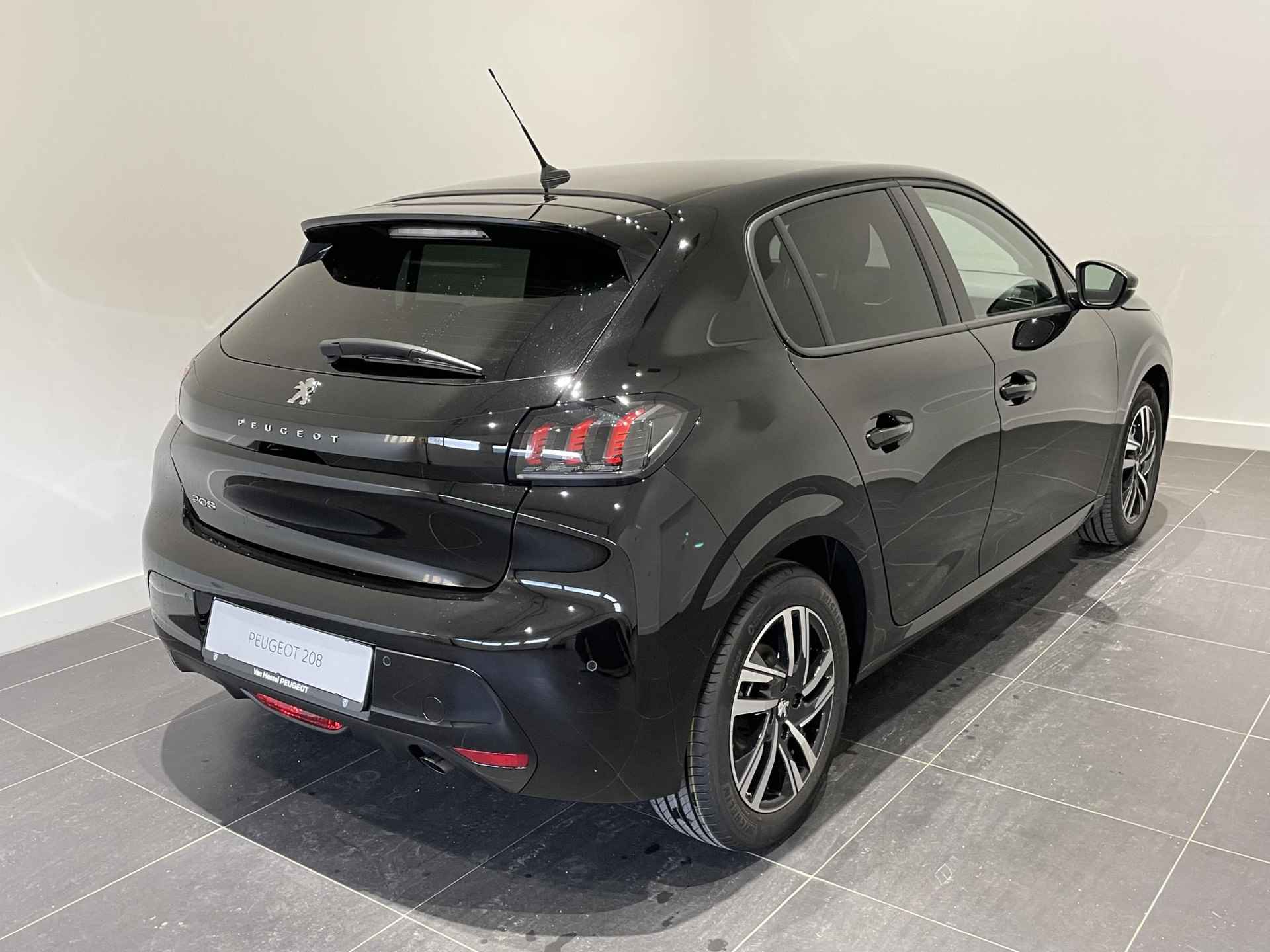 Peugeot 208 1.2 PureTech Allure   DIRECT LEVERBAAR! - 6/26