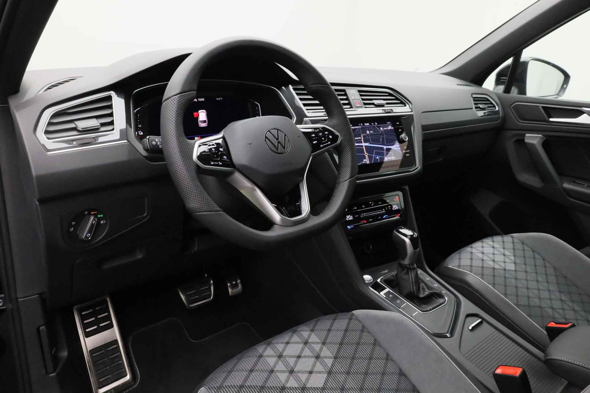 Volkswagen Tiguan 1.4 TSI 245PK DSG eHybrid R-Line Business Black Style | Pano | Trekhaak | Camera | Navi | Stoelverwarming - 3/49