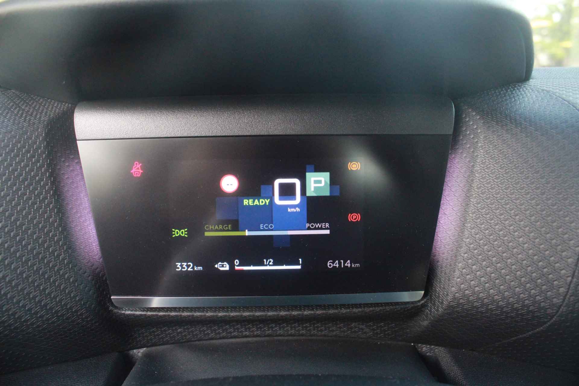 Citroën Ë-C4 Feel Pack 50 kWh | Navigatie, Climate, Camera achter, Carplay, Cruise Control - 18/35
