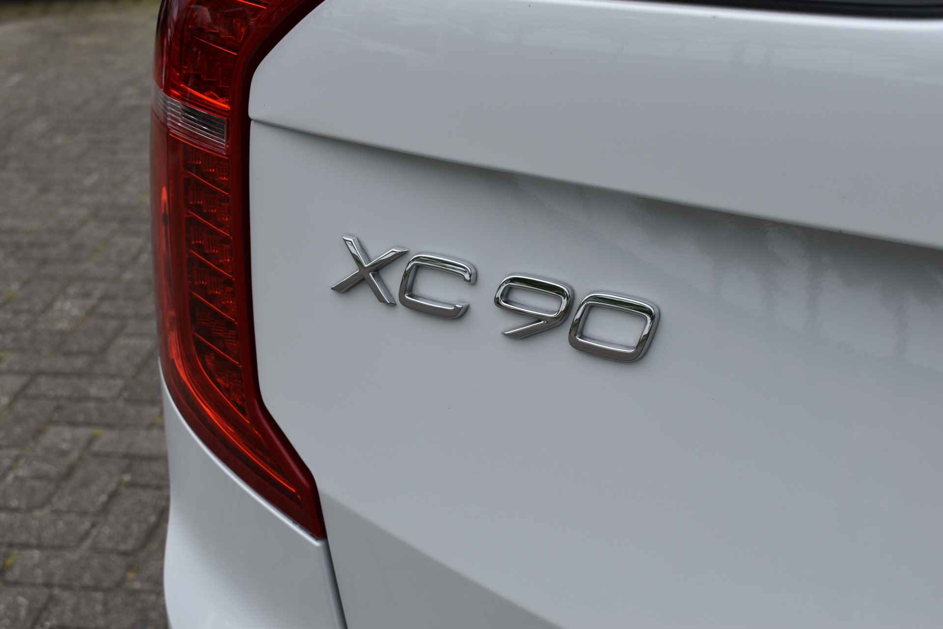Volvo XC90 Recharge T8 AWD 390PK Automaat Inscription | Trekhaak | H&K | ACC | 360 Camera | 22"LMV | Leder | Stoelverwarming - 11/47