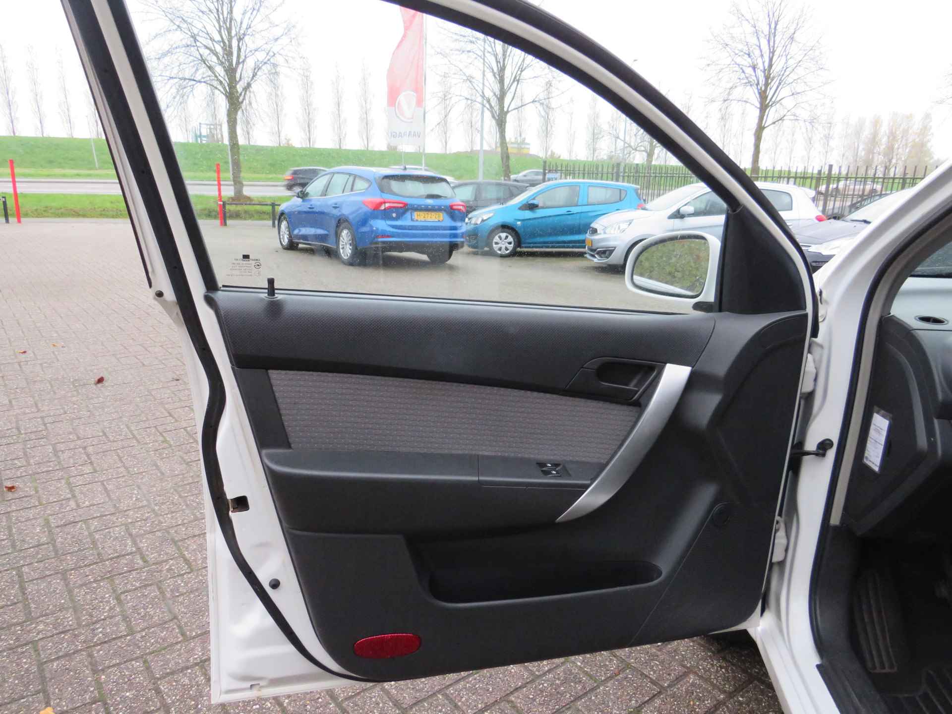 Chevrolet Aveo 1.2 16V LS| 5-Deurs| | Airco | Radio-CD | 1ste Eigenaar | Incl. Garantie | Lichtmetalen velgen | - 12/28