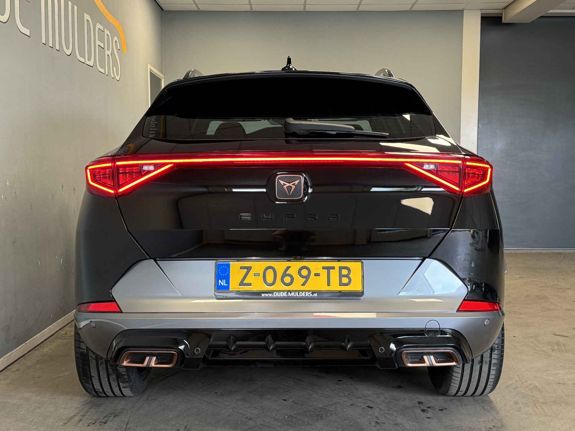 CUPRA Formentor 1.4 e-Hybrid VZ FullLink/Camera/ElekAchterklep - 4/29