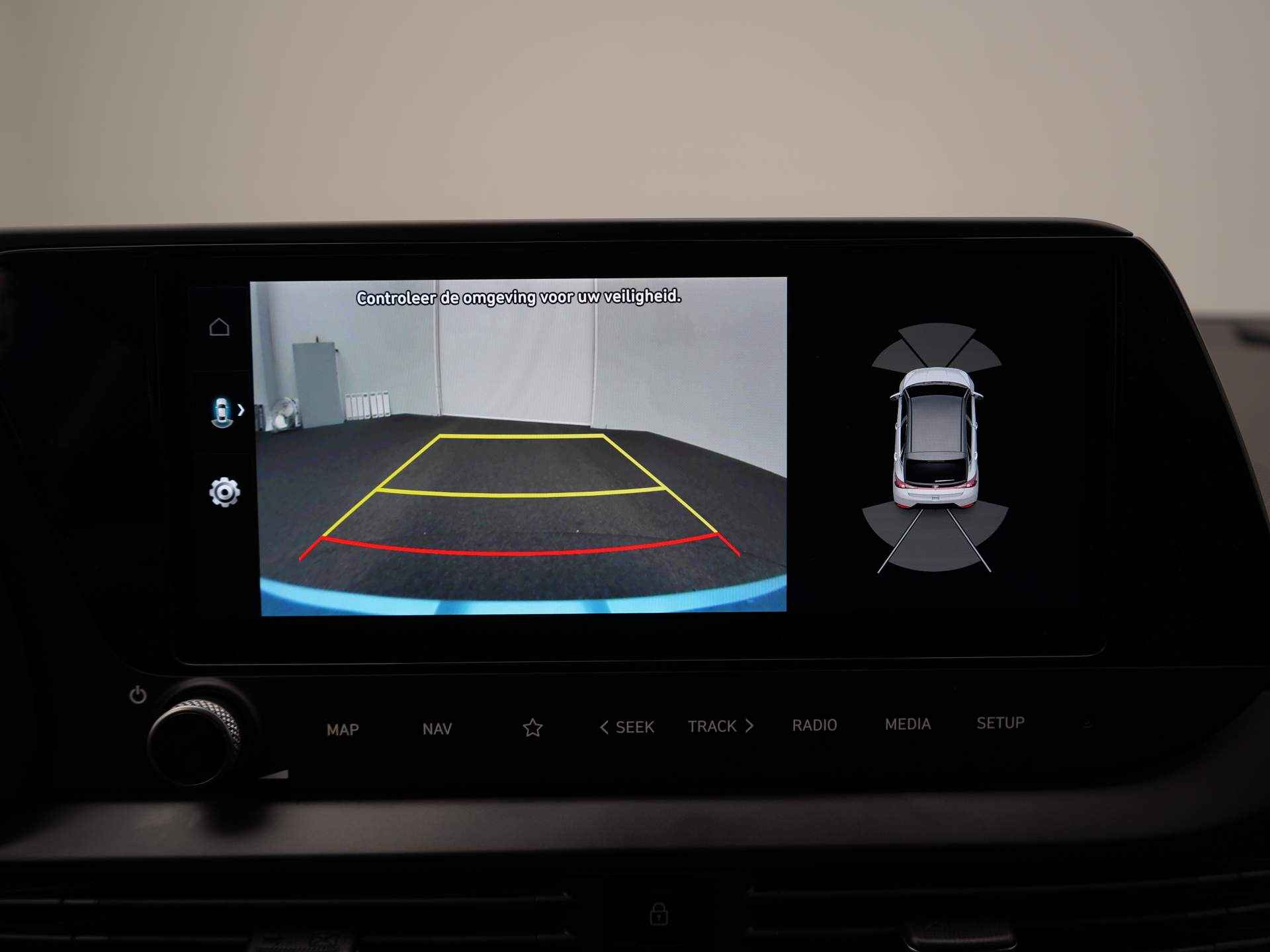 Hyundai i20 1.0 T-GDI Premium | Parkeercamera | Stoelverwarming | BOSE Audio | Navigatie | - 16/44