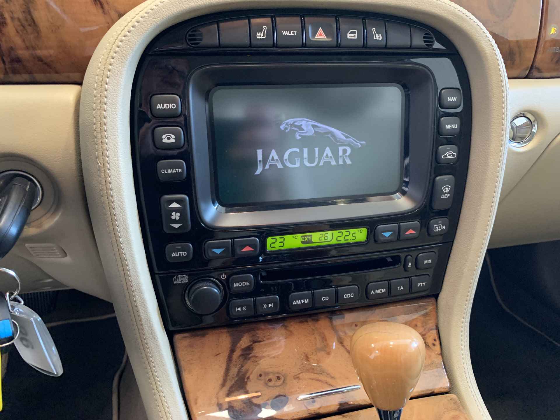 Jaguar XJ 3.5 V8 -Unieke youngtimer- - 15/70