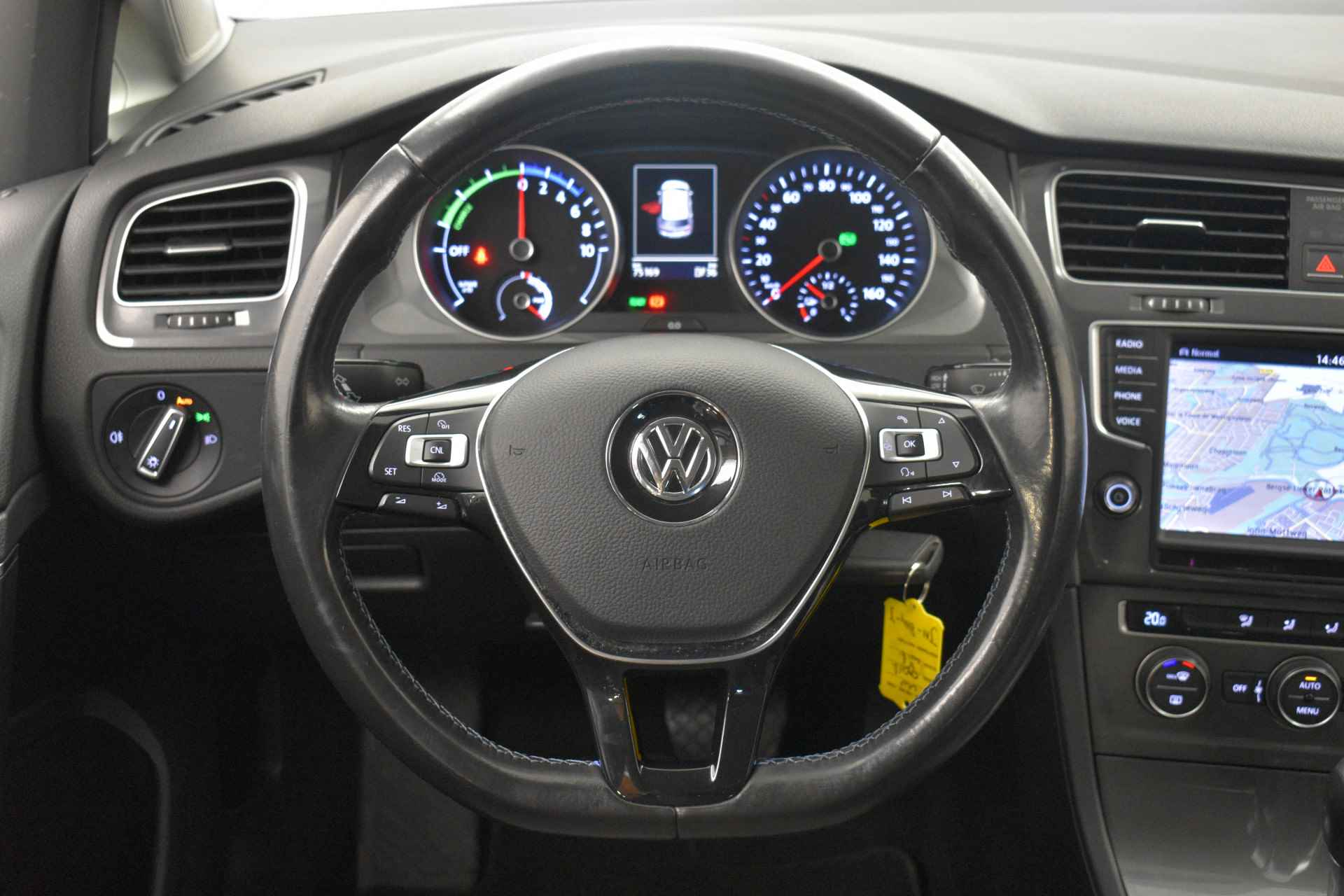 Volkswagen e-Golf Navi Cruise wegenbelastingvrij - 18/34