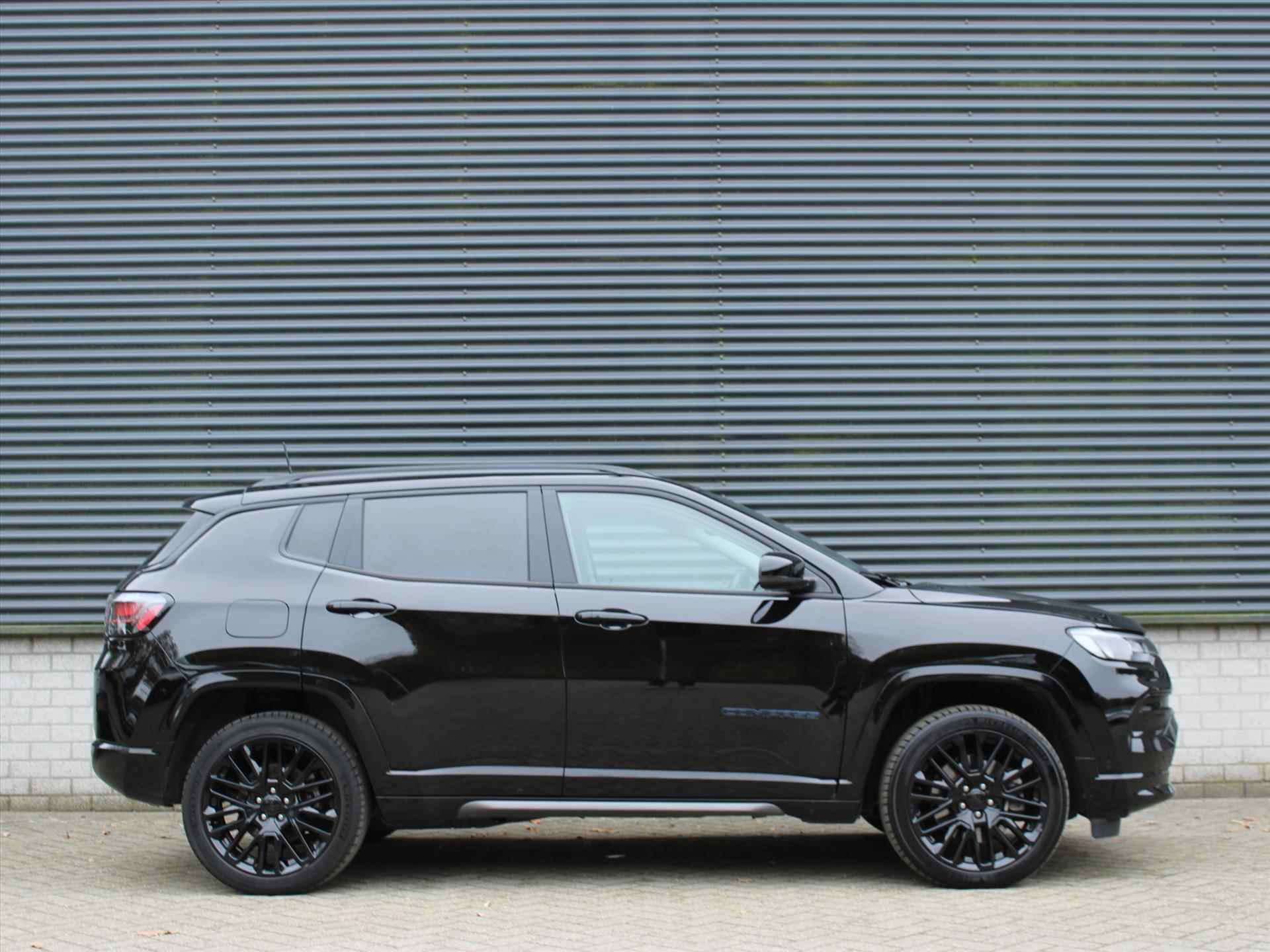 JEEP Compass 1.3T 4XE 240pk EAWD Aut Upland | Cruise Control | Parkeersensoren Voor & Achter | Achteruitrijcamera | Android Auto / Apple Carplay - 4/38