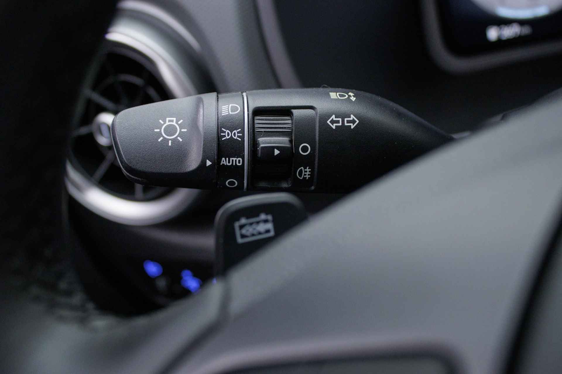 Hyundai Kona EV Fashion 64 kWh | 3-Fase | Warmtepomp - 24/51