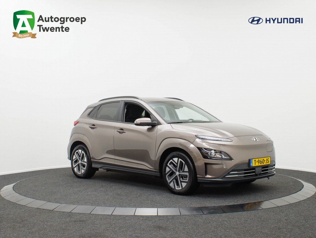 Hyundai Kona EV Fashion 64 kWh | 3-Fase | Warmtepomp bij viaBOVAG.nl