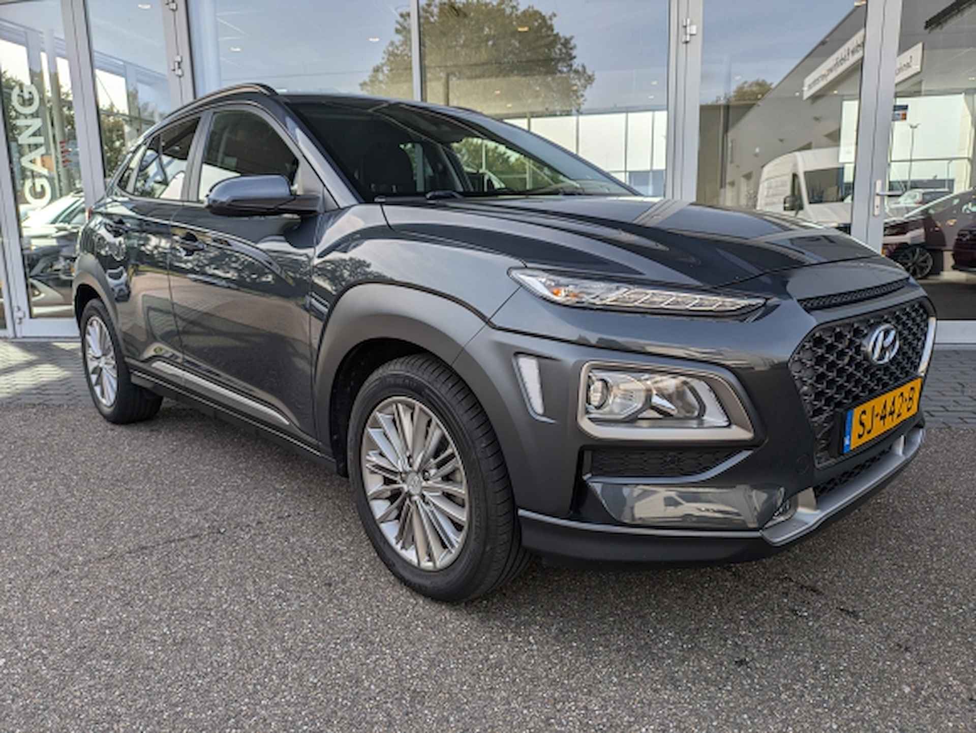 Hyundai Kona 1.0 T-GDI 120pk 2WD Fashion | Navigatie - 10/19