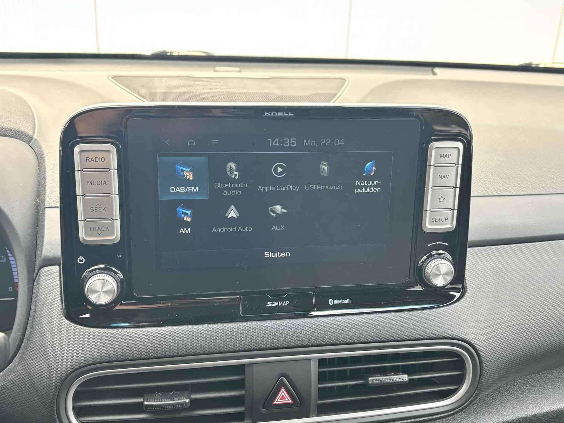 Hyundai Kona EV Premium 64 kWh / Electronic Climate Control / Apple Carplay & Android Auto / Navigatie / Lederen Bekleding / Automaat - 3/33