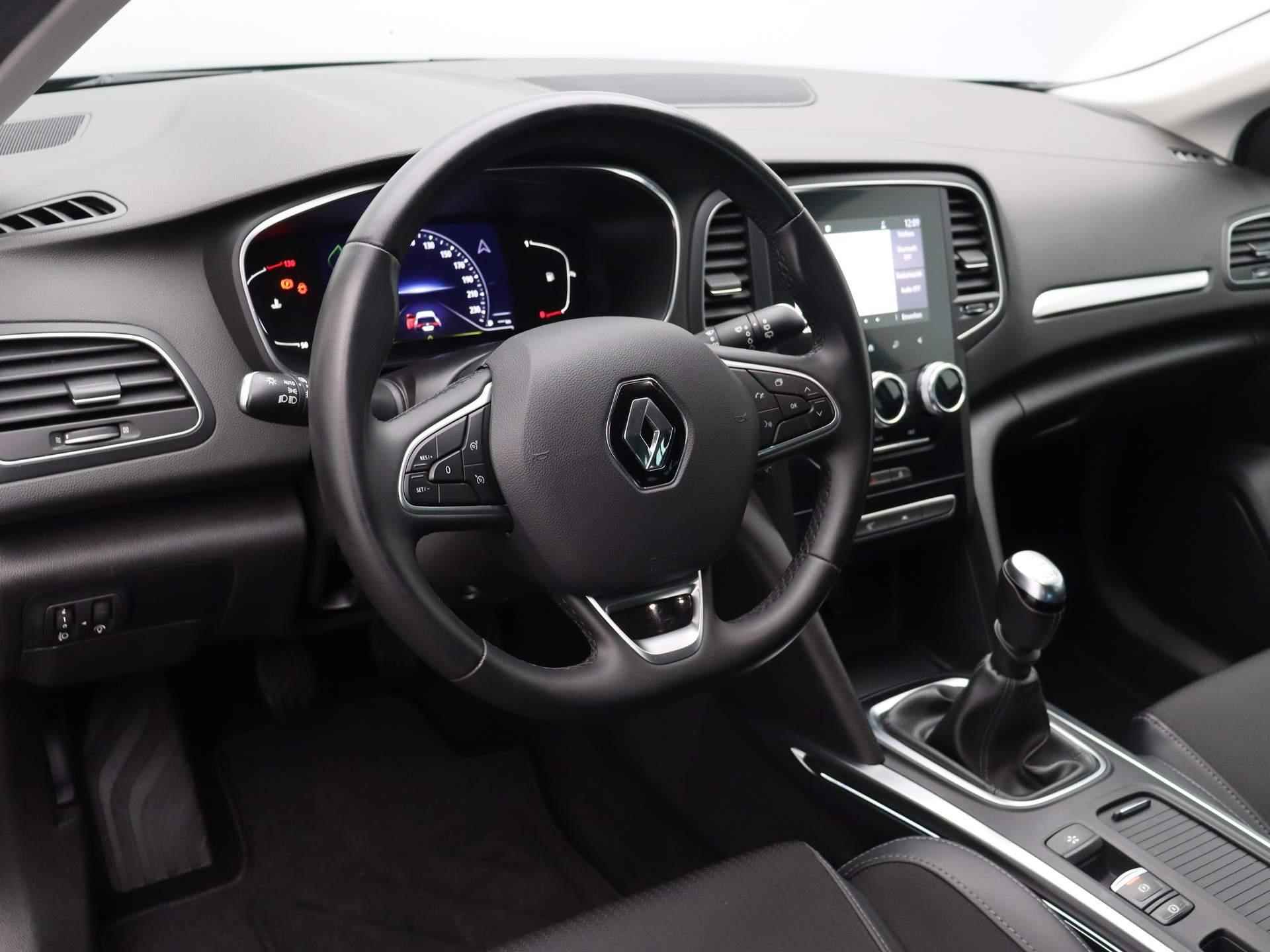 Renault Mégane Estate TCe 140pk Intens | Parkeersensoren | Apple/Android Carplay | Navigatie | - 14/40