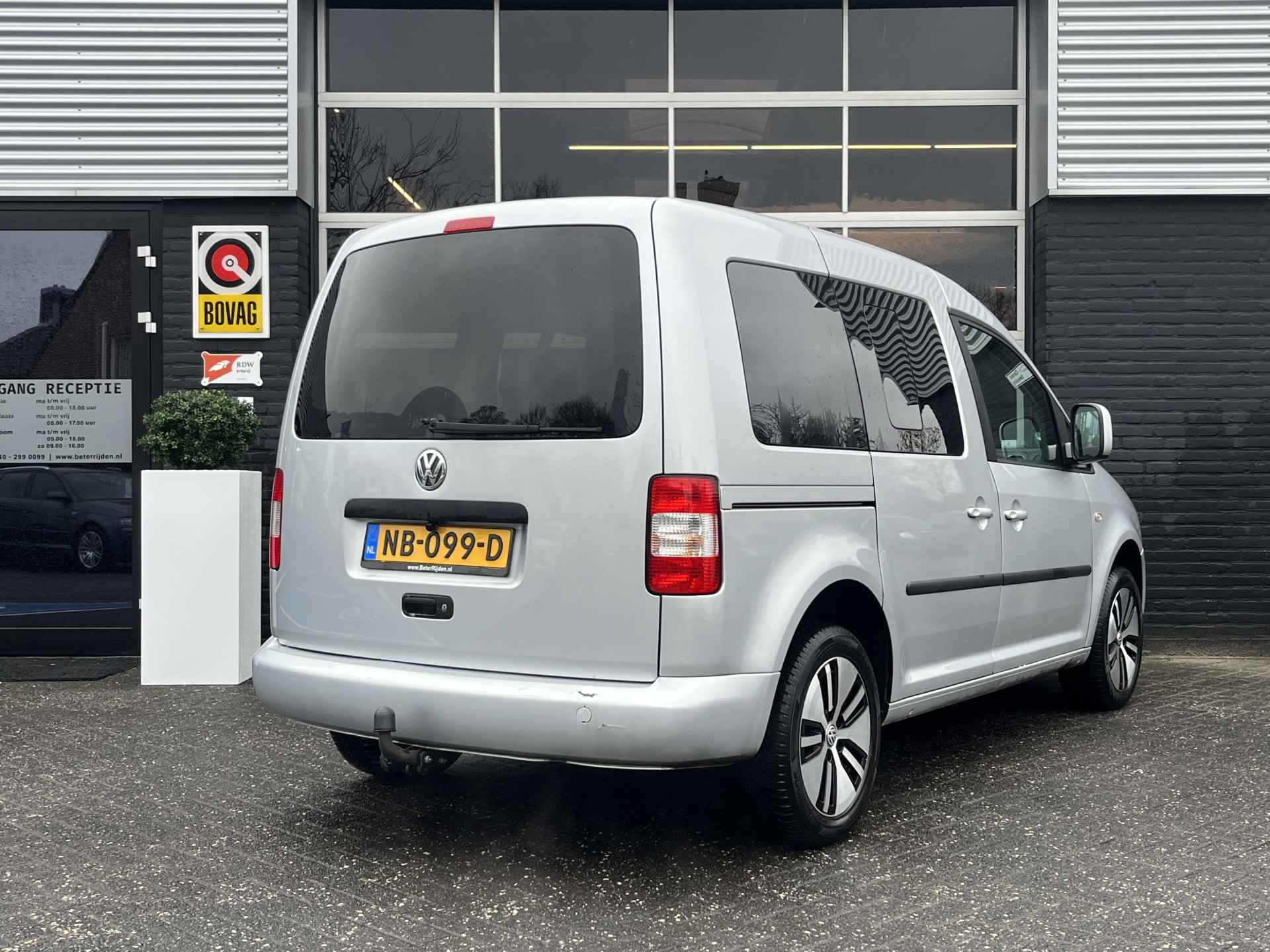 Volkswagen Caddy 1.6 Optive Comfort 5p. Airco, Bluetooth, Camera, Trekhaak, Leder - 10/20