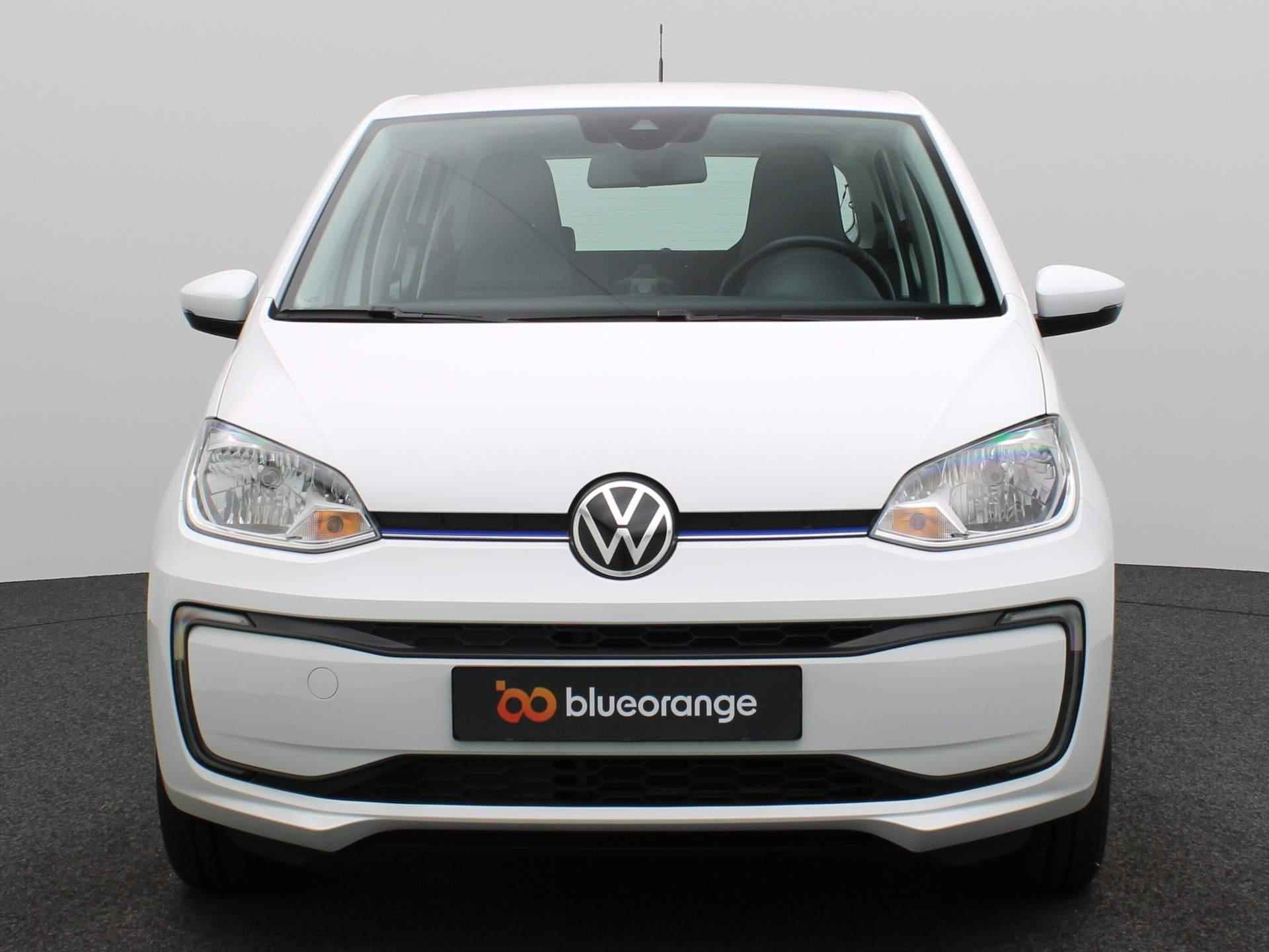 Volkswagen e-Up! Style 83PK CCS, achteruitrijcamera, cruise control, voorruit/stoelverwarming, parkeerhulp achter, 15'' lichtmetaal - 13/40