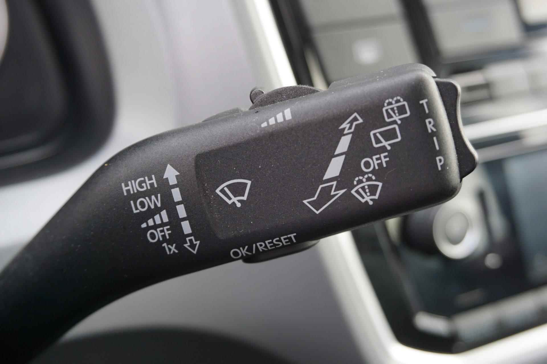 Skoda Citigo e-iV 82pk EV Style | Parkeersensoren Achter | Stoelverwarming | Bluetooth - 24/49