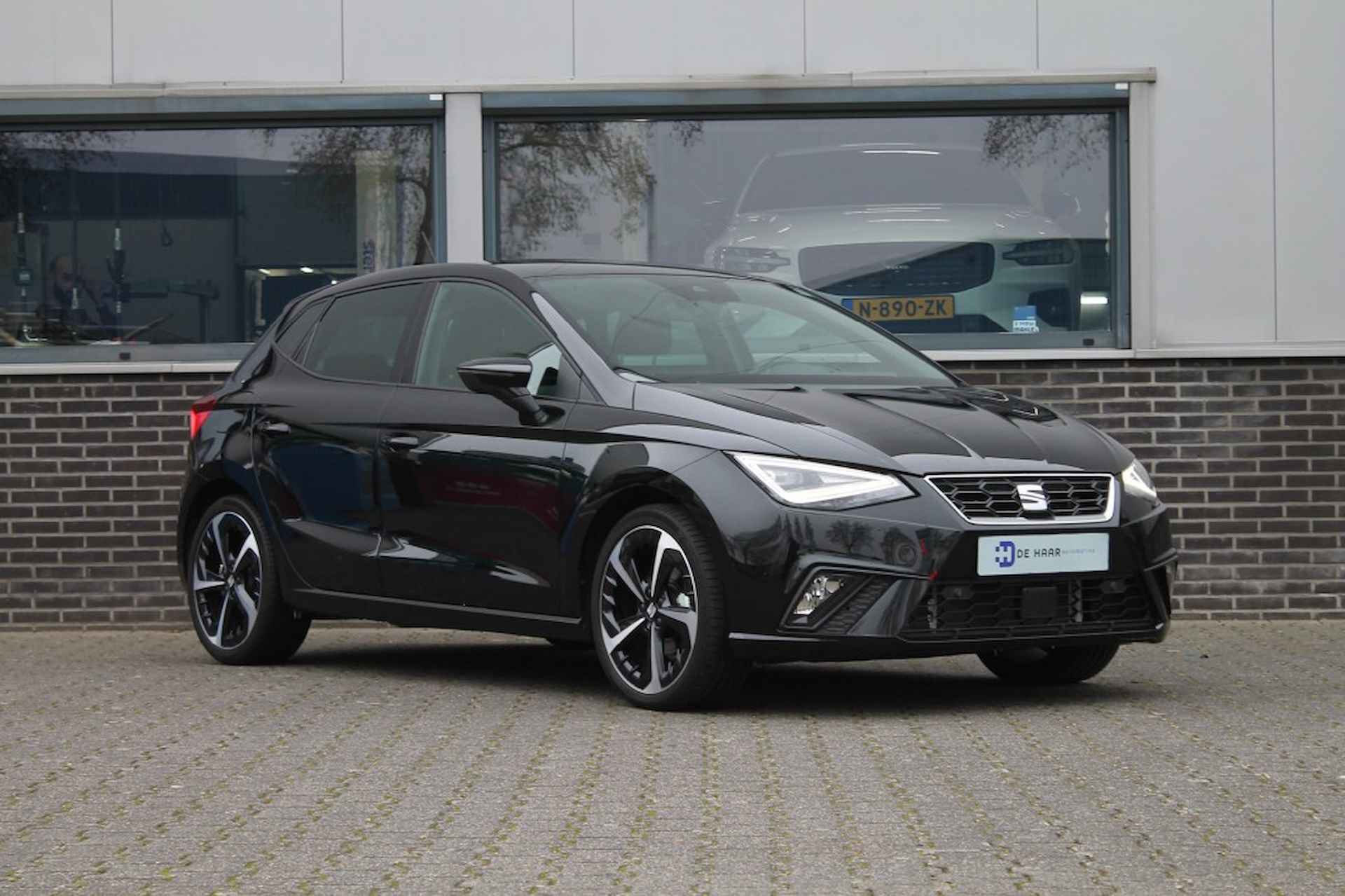 SEAT Ibiza 1.0 TSI 116Pk FR DSG Automaat - LED - Navi - Stoelverwarm. - 9/25