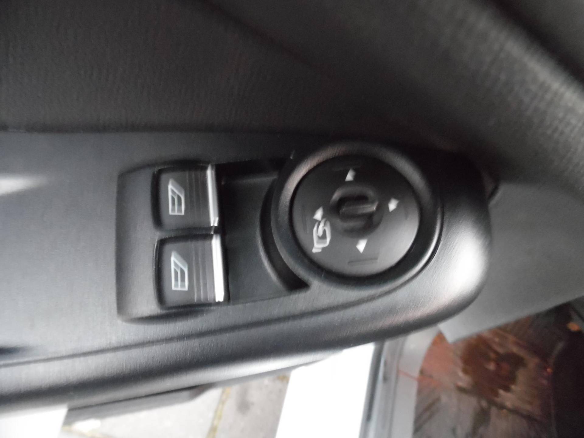 Ford Fiesta 1.0 Style Ultimate 5 deurs, airco, navigatie, parkeersensoren voor en achter, enz - 11/14