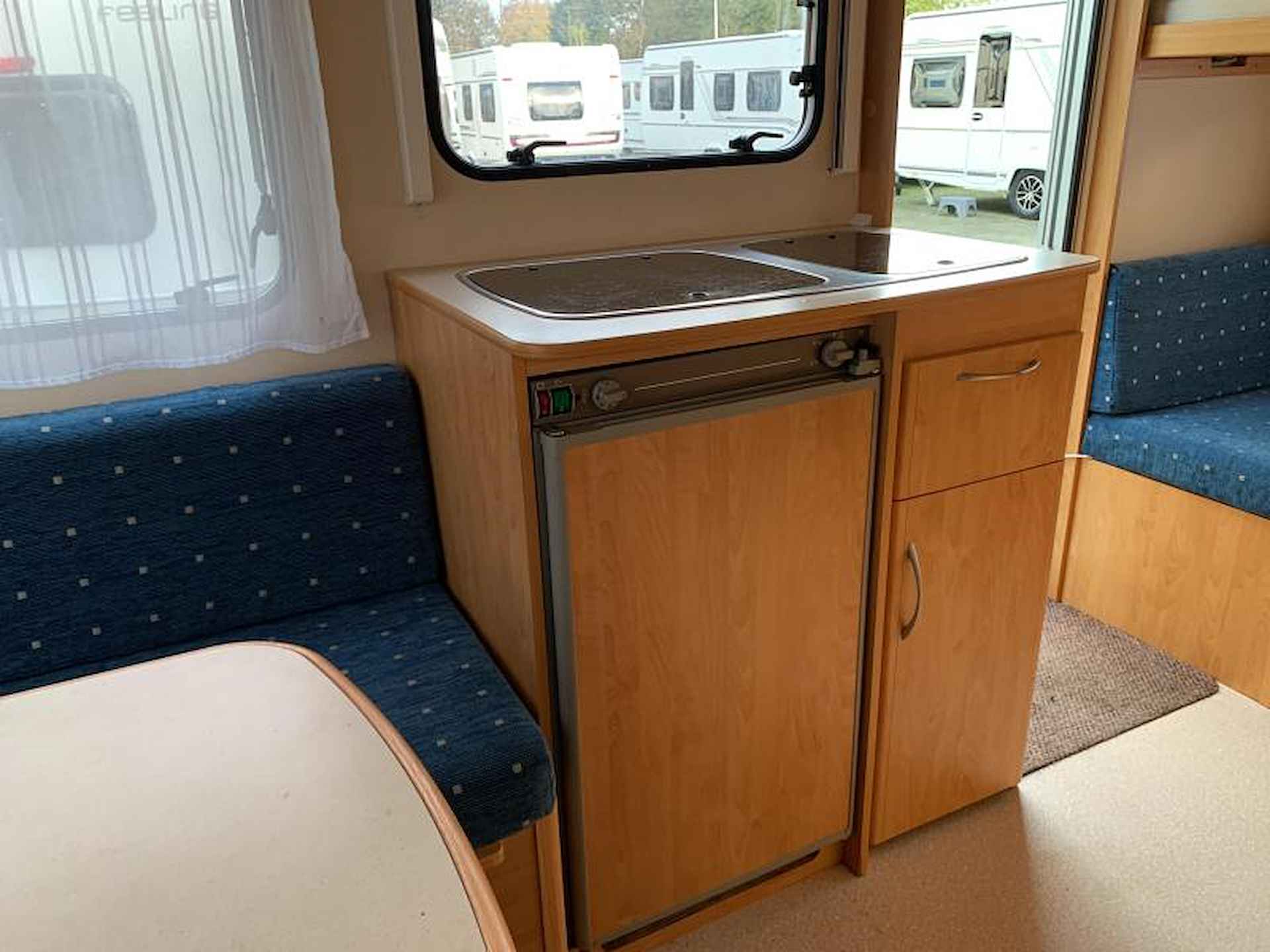 Caravelair Antares Luxe 375 Voortent/Reservewiel - 8/10