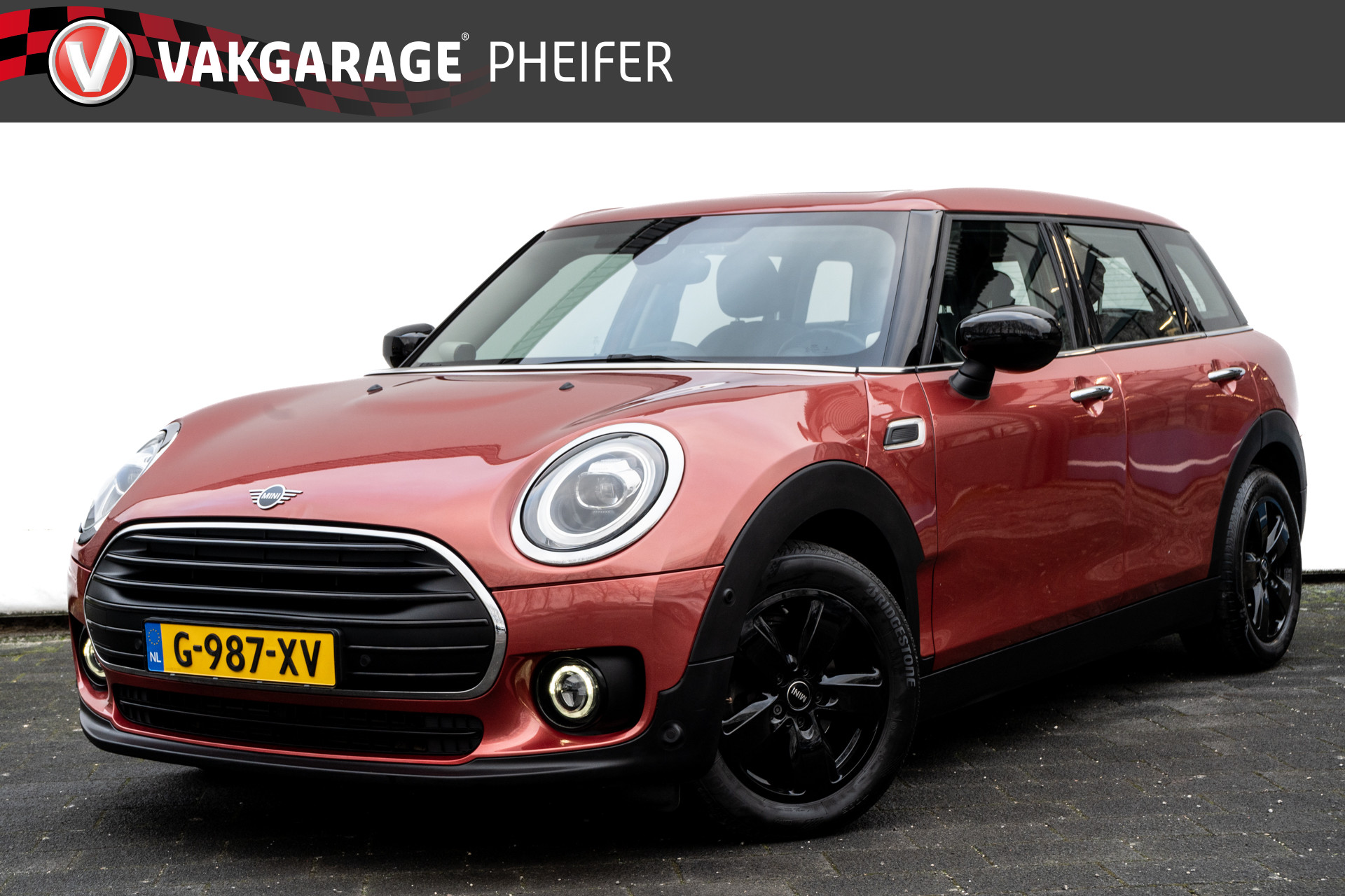 MINI Clubman 1.5 Aut. Panoramadak/ Harman-Kardon/ Navigatie/ Pdc/ Full led/ Carplay