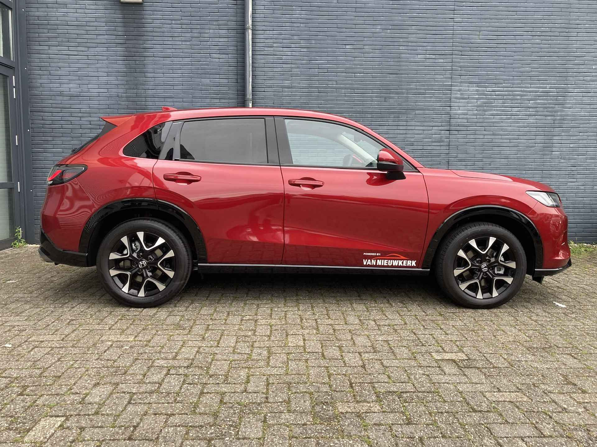 HONDA Zr-V 2.0 Full Hybrid 184pk Automaat Advance | Panoramisch Dak  | Leer | Navigatie & CarPlay | LED | Stoelverwarming | Adaptieve Cruisecontrol | - 3/38