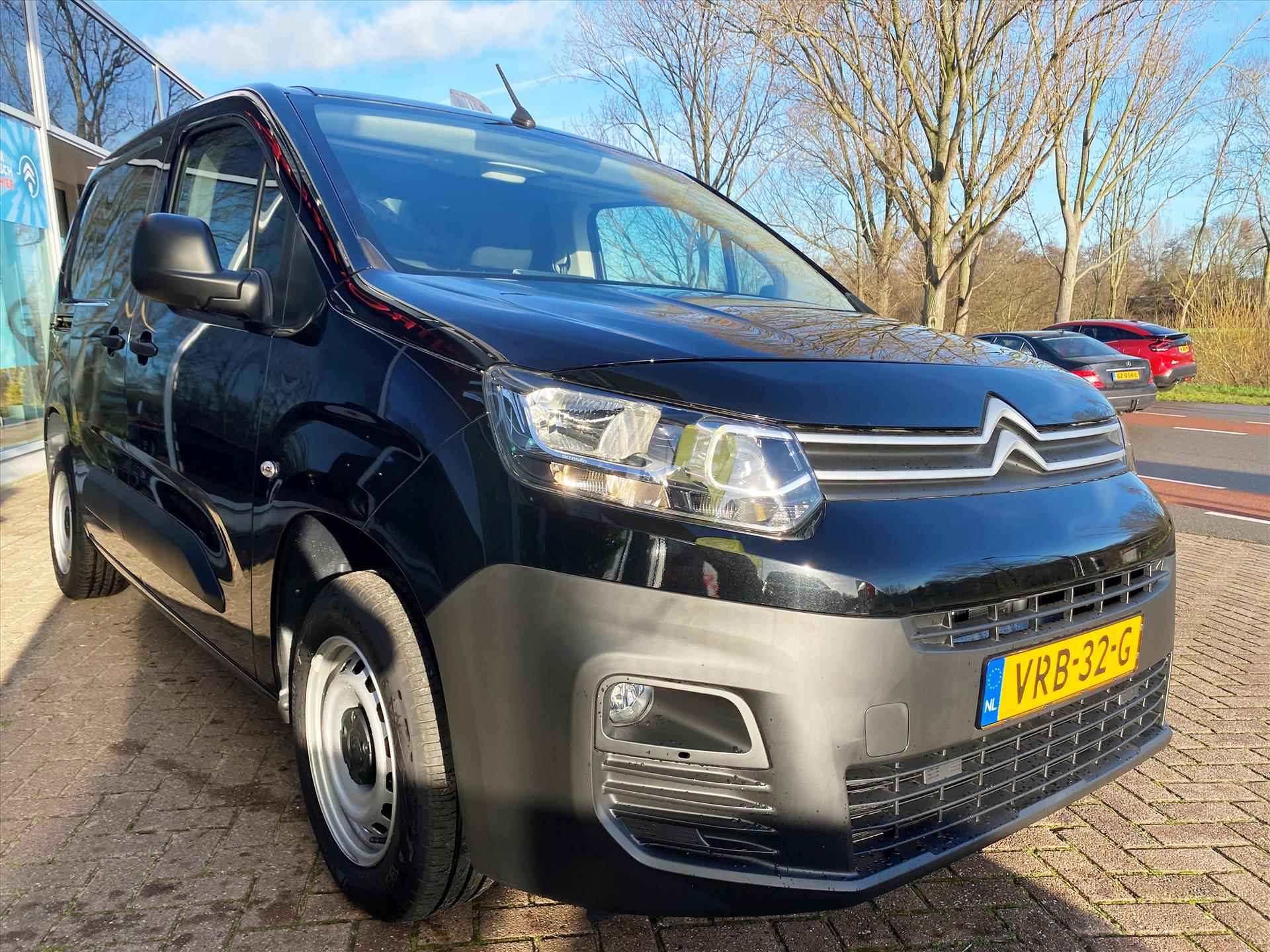 Citroen Berlingo Van GB 1.5 BlueHDi 100pk L1 Club | 2 zits,  navigatie via apple carplay en android auto, airconditioning, cruise control, mistlampen - 28/48