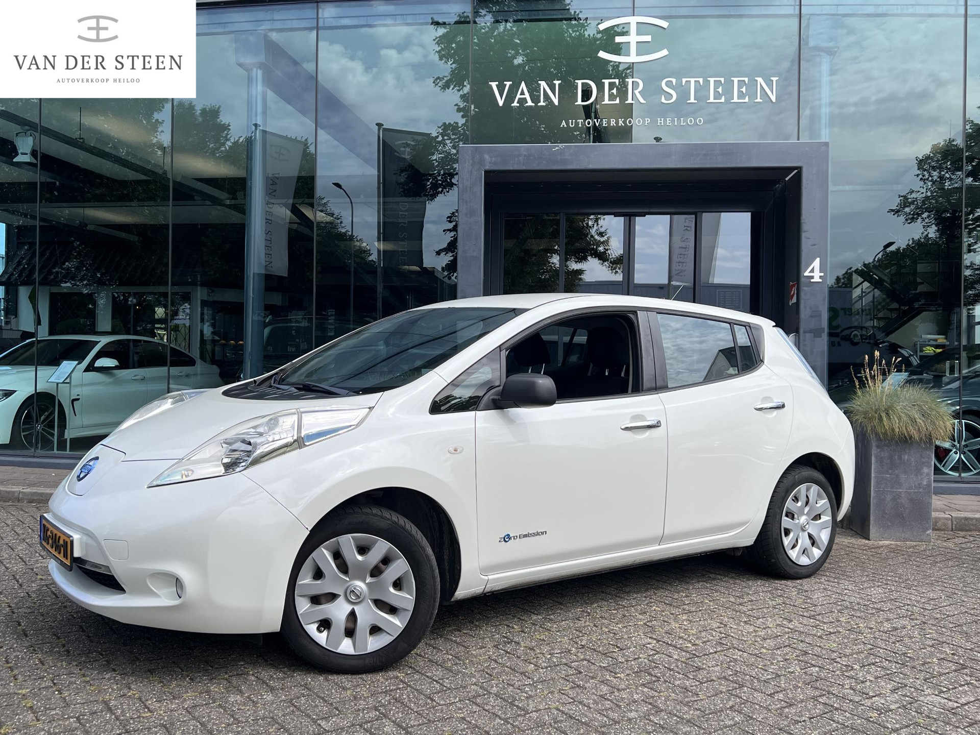 Nissan LEAF Acenta 24 kWh Achteruitrijcamera | Navigatie