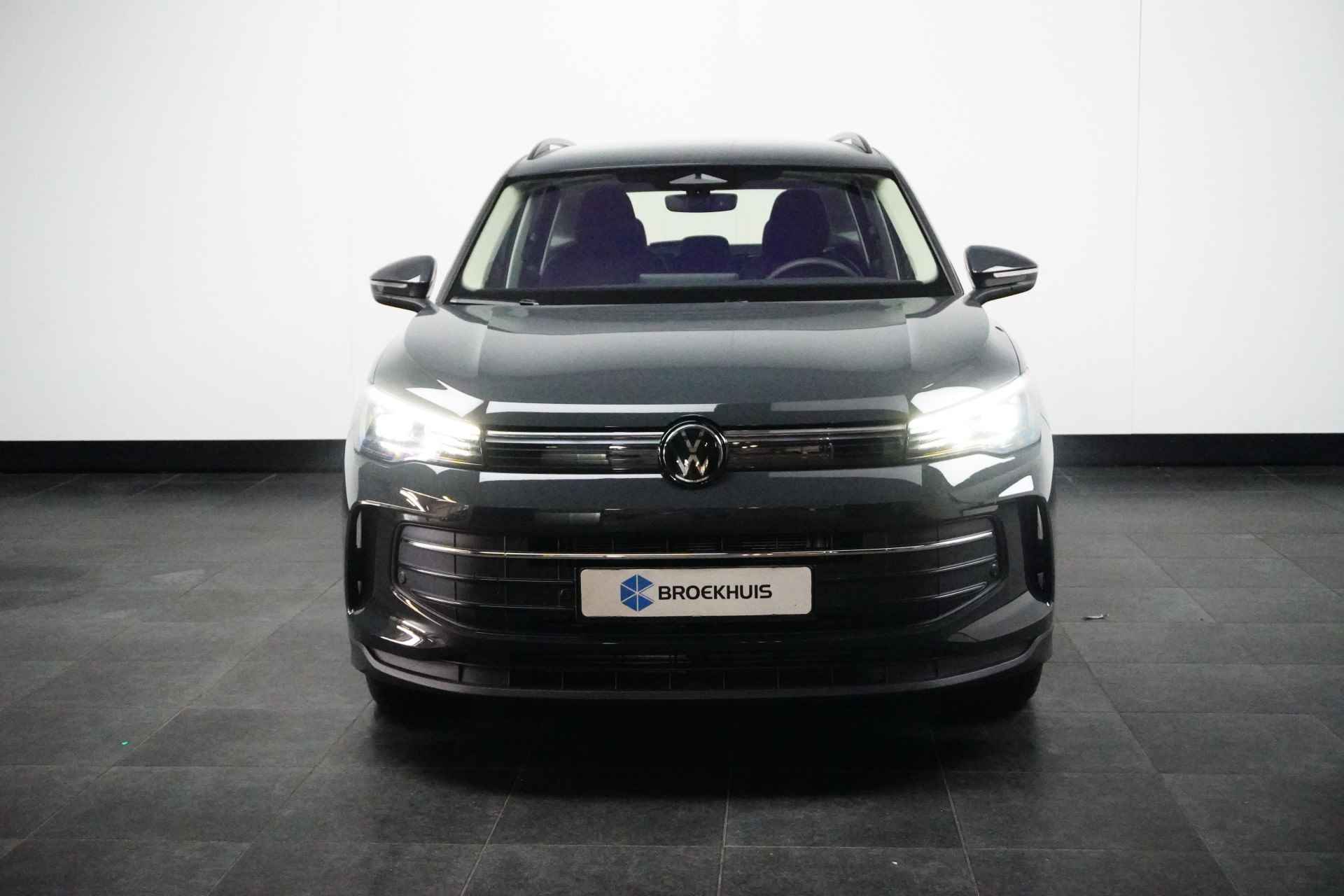 Volkswagen Tiguan 1.5 eTSI 150PK DSG | Trekhaak | Dodehoek detectie | Carplay / Android Auto | Stoelverwarming | - 3/26