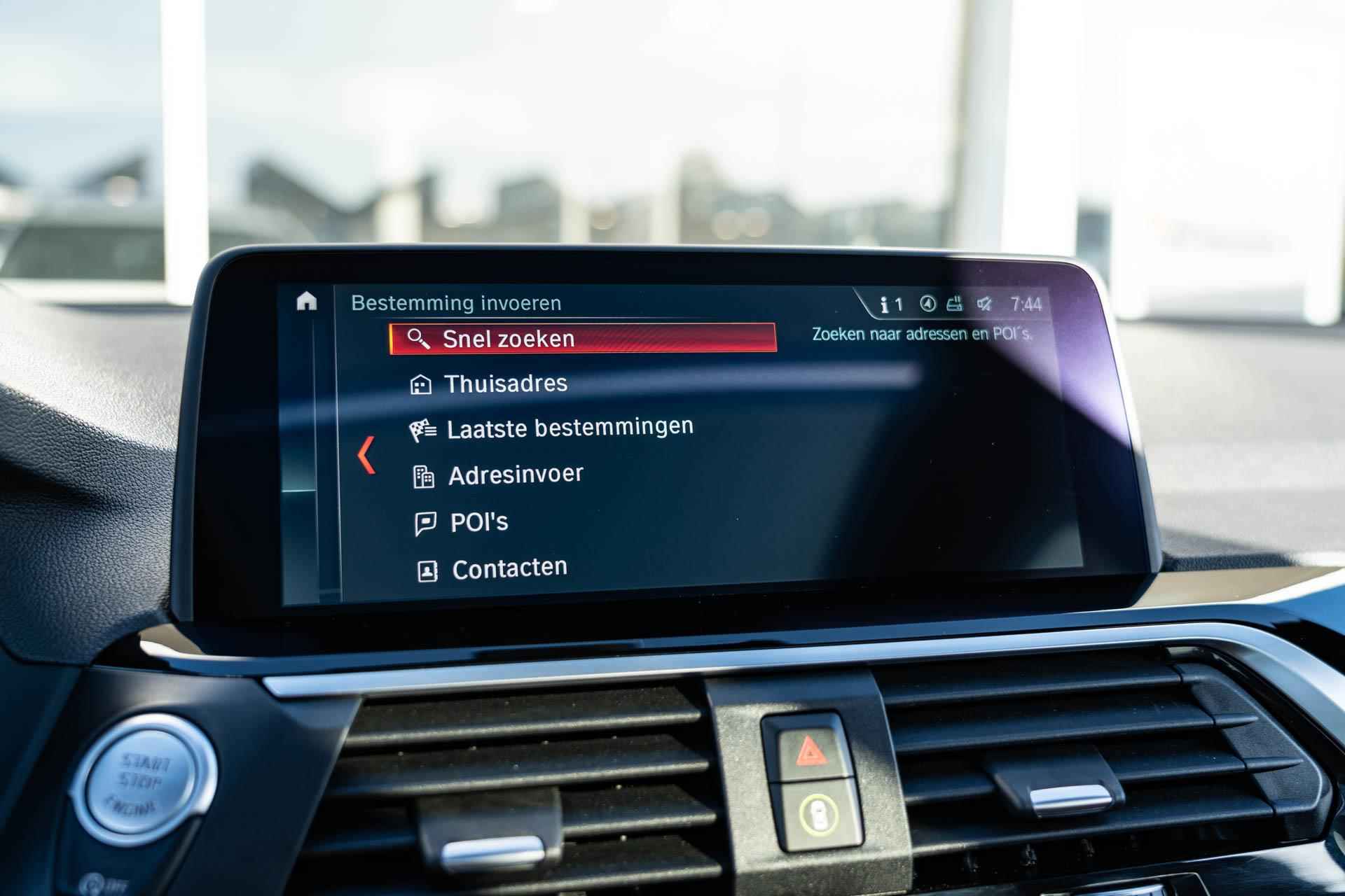 BMW X3 sDrive20i 170pk AUT Launch Edition High Executive | Panoramadak | Head-up Display | Navigatie - 46/56