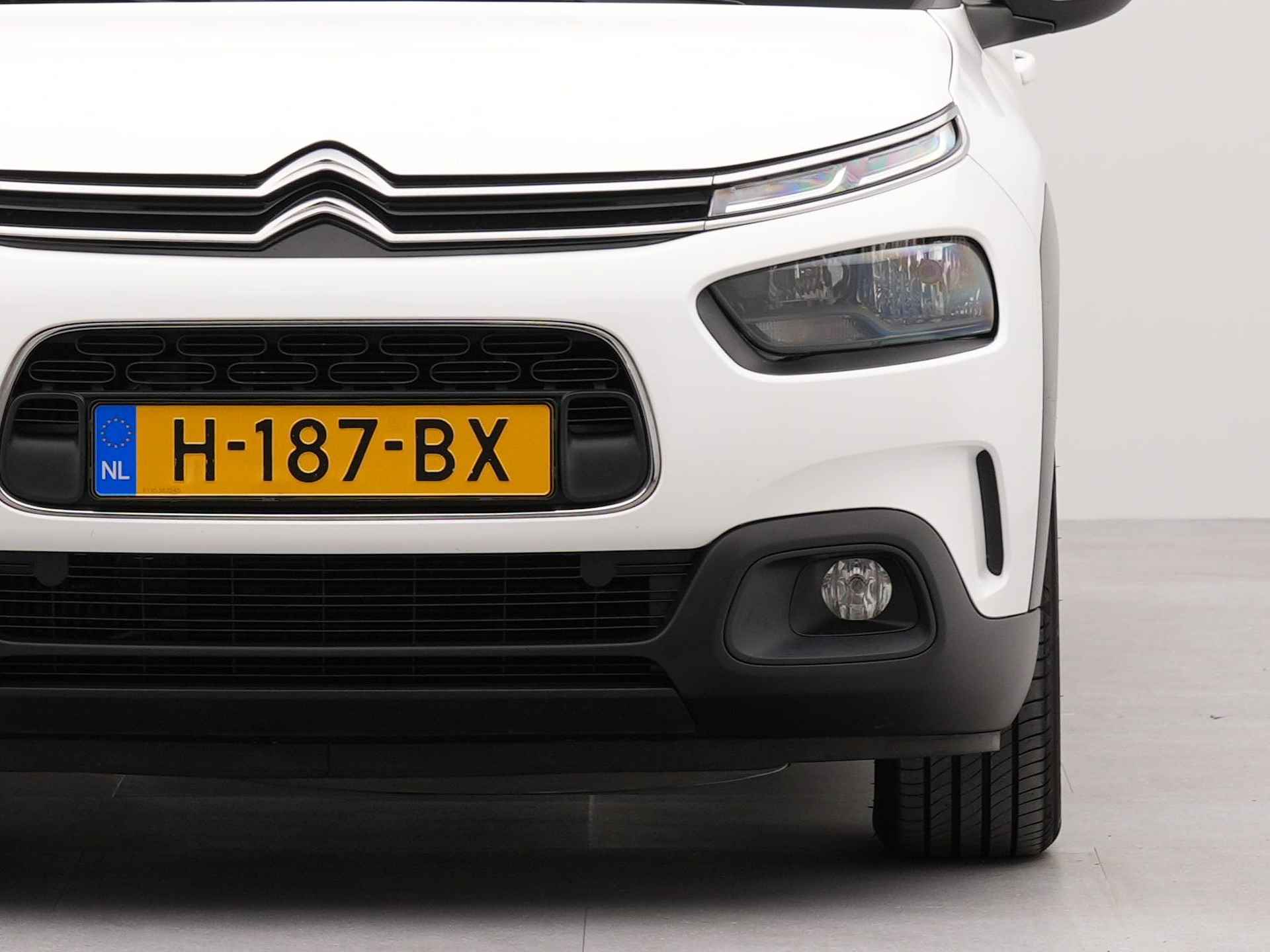 Citroën C4 Cactus 1.2 PureTech Feel | Navigatie by App | Airco | Bluetooth | Dab | Parkeersensoren achter | - 26/33