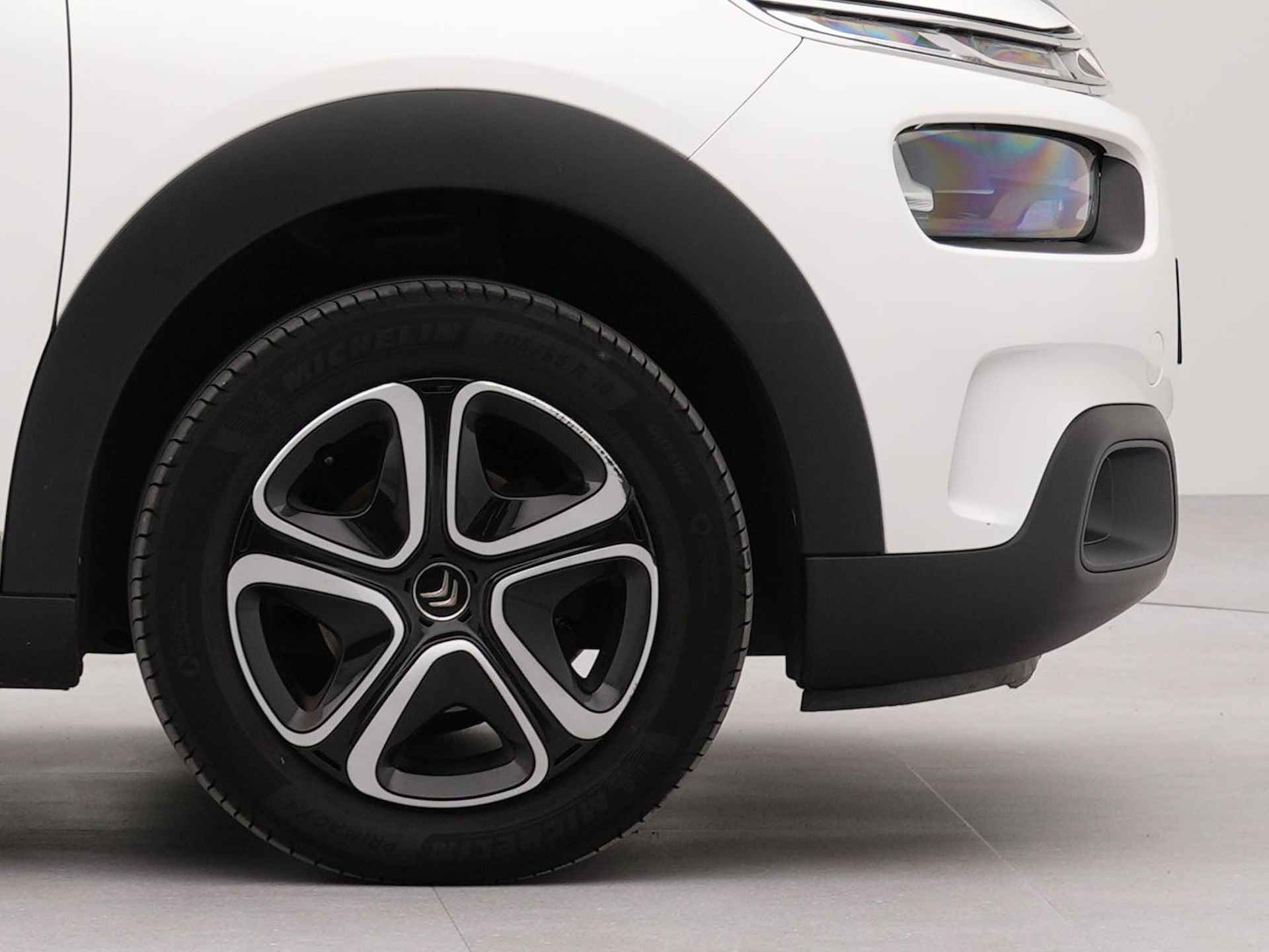 Citroën C4 Cactus 1.2 PureTech Feel | Navigatie by App | Airco | Bluetooth | Dab | Parkeersensoren achter | - 30/33