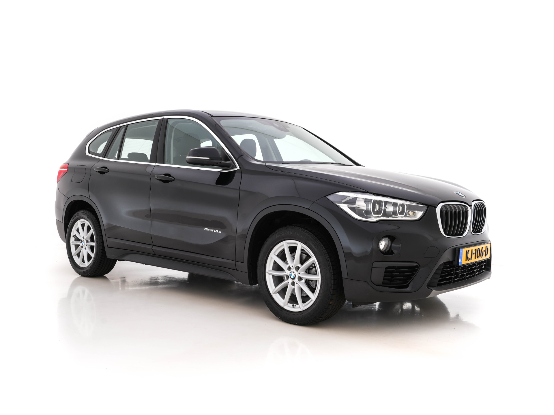 BMW X1 sDrive16d Centennial Executive *NAVI-FULLMAP | FULL-LED | ECC | PDC | CRUISE | TOWBAR | COMFORT-SEATS |  17''ALU *