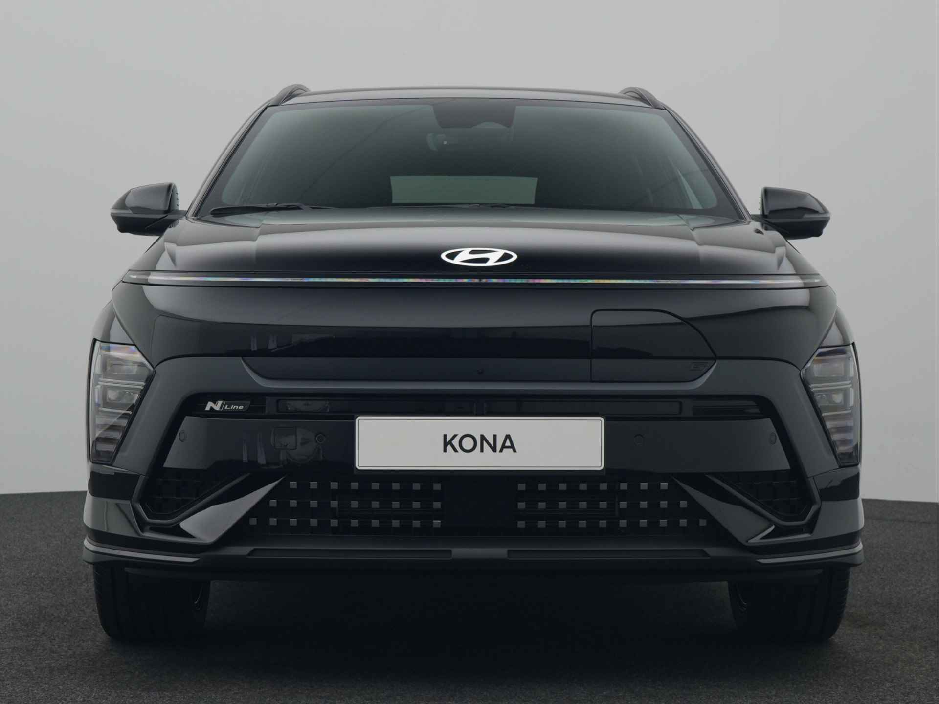 Hyundai KONA Electric N Line 65.4 kWh Volledig Elektrisch met Navigatie, Lederen bekleding en Stoelverwarming Uit voorraad leverbaar! - 16/58